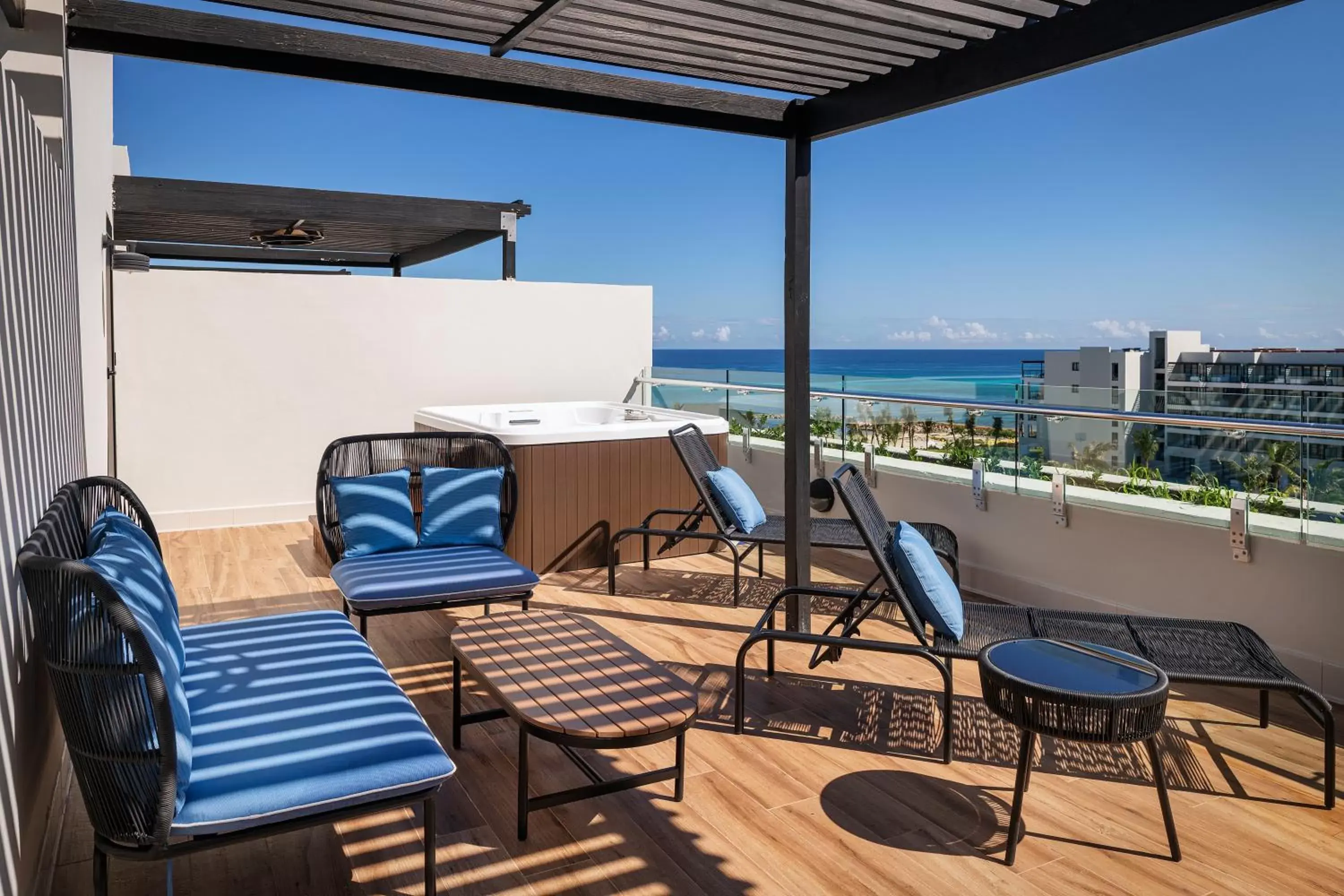Rooftop Junior Suite in Ocean Eden Bay - Adults Only - All Inclusive Rooftop Junior Suite in Ocean Eden Bay - Adults Only - All Inclusive