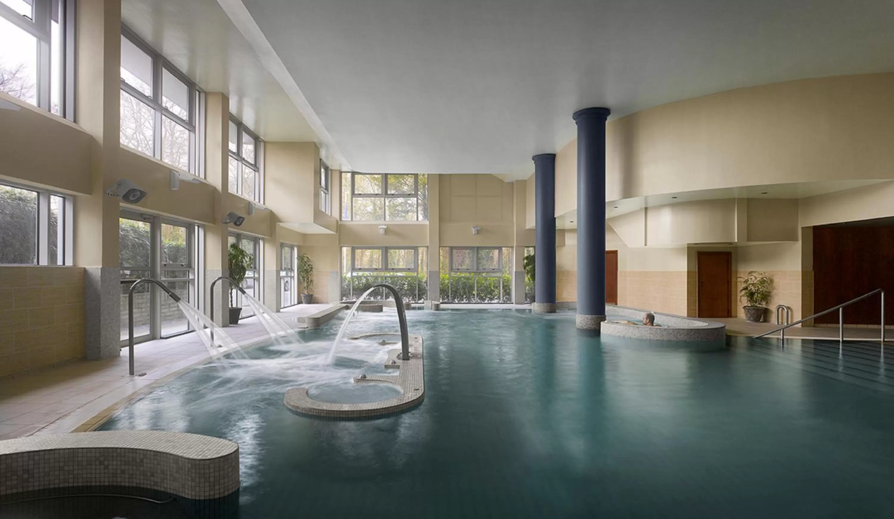 Swimming pool in Radisson Blu Hotel, Cork