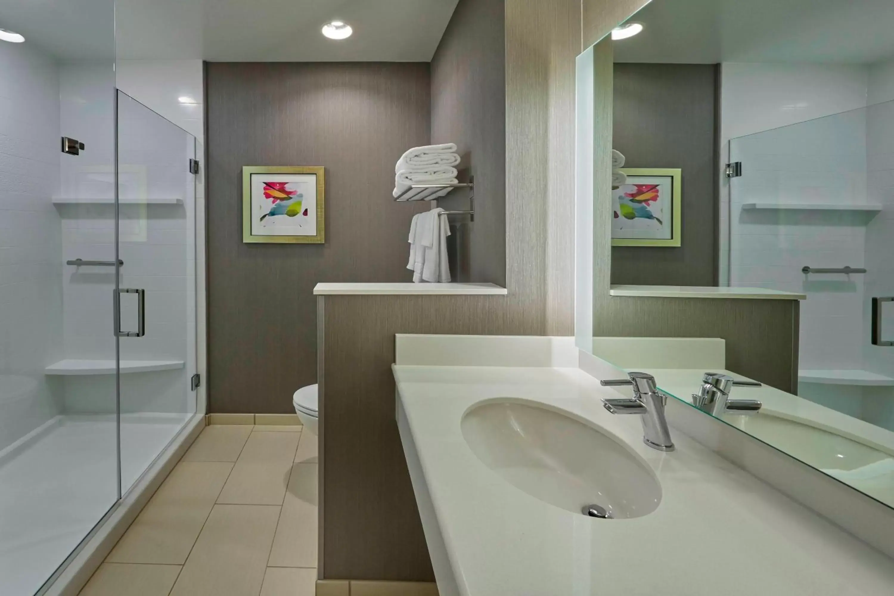 Bathroom in Fairfield Inn & Suites by Marriott Grand Mound Centralia