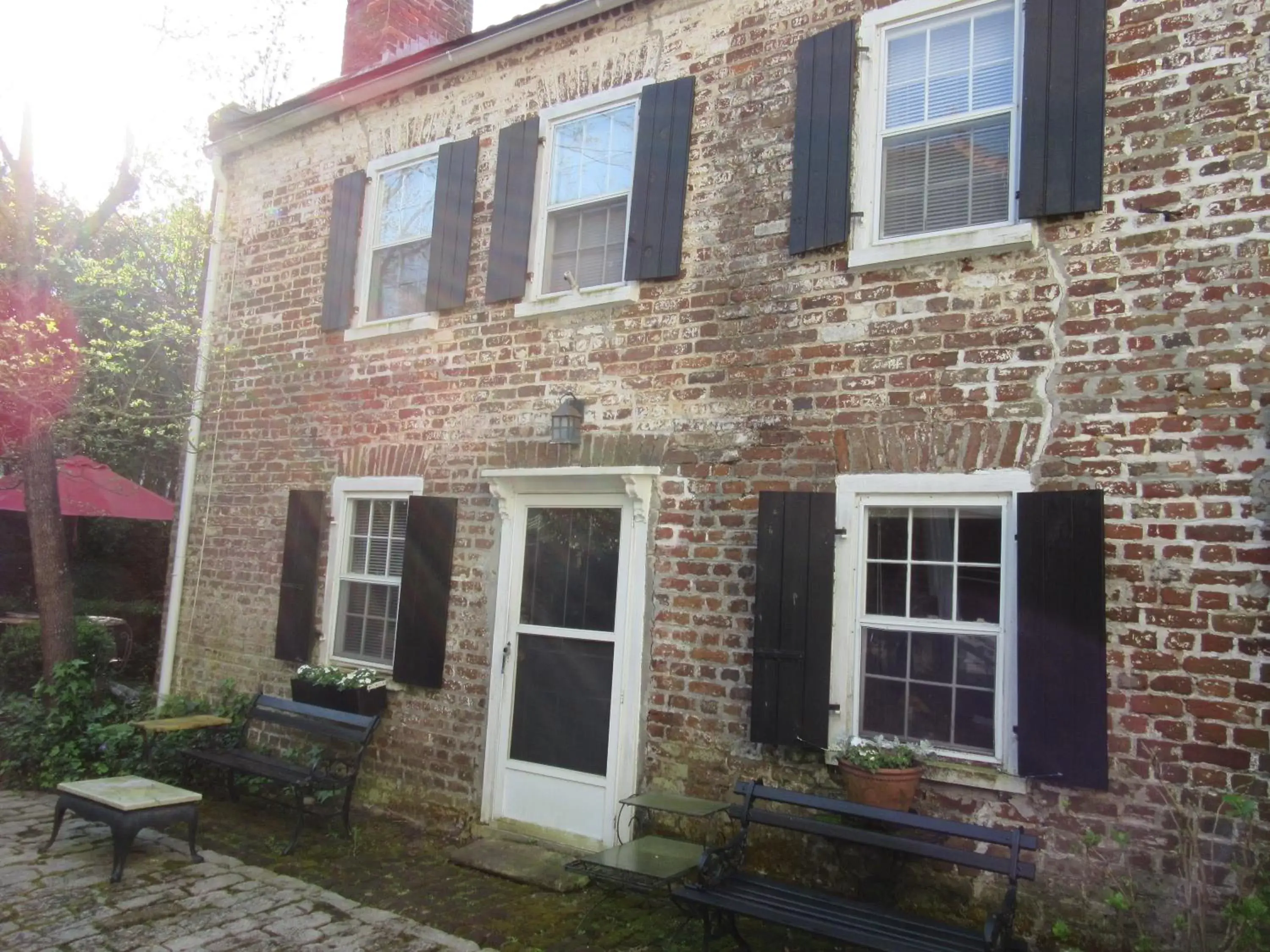 Property Building in Historic 86 Church Street