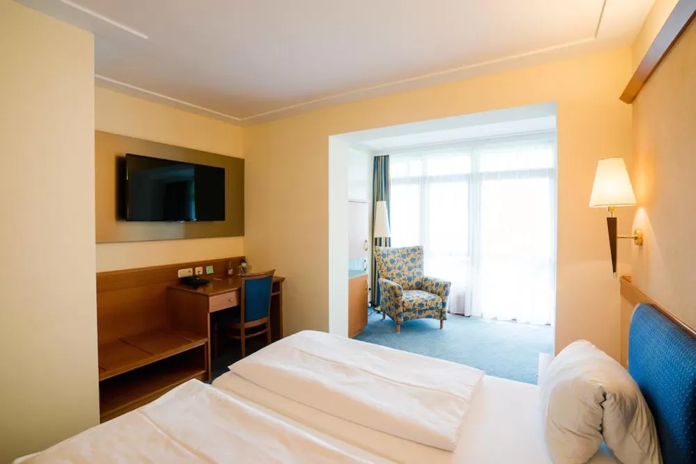 Bed in Hotel Locker & Legere