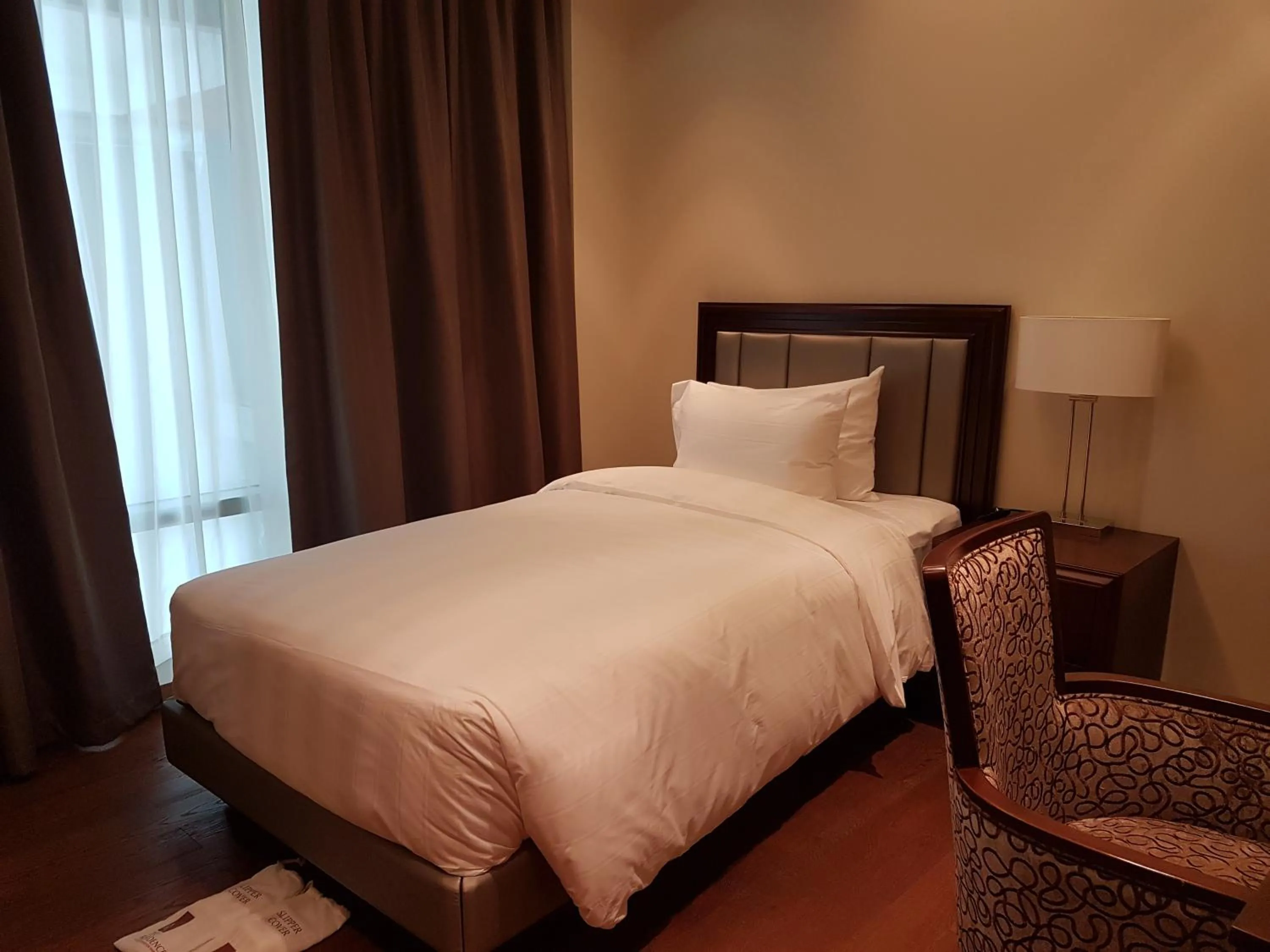 Bedroom in Lotte The Residence