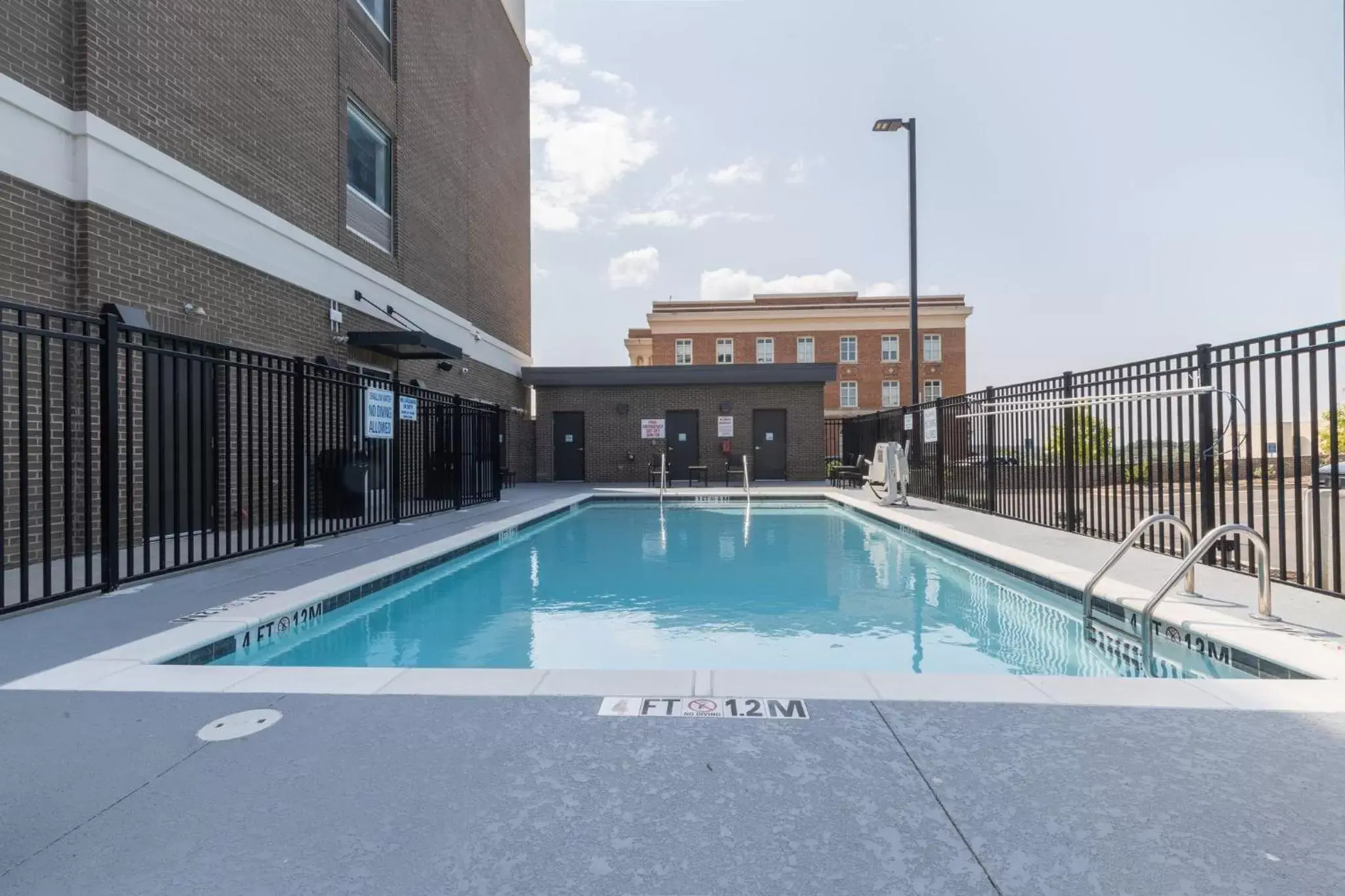 Swimming Pool in Holiday Inn Express & Suites Columbia Downtown The Vista, an IHG Hotel