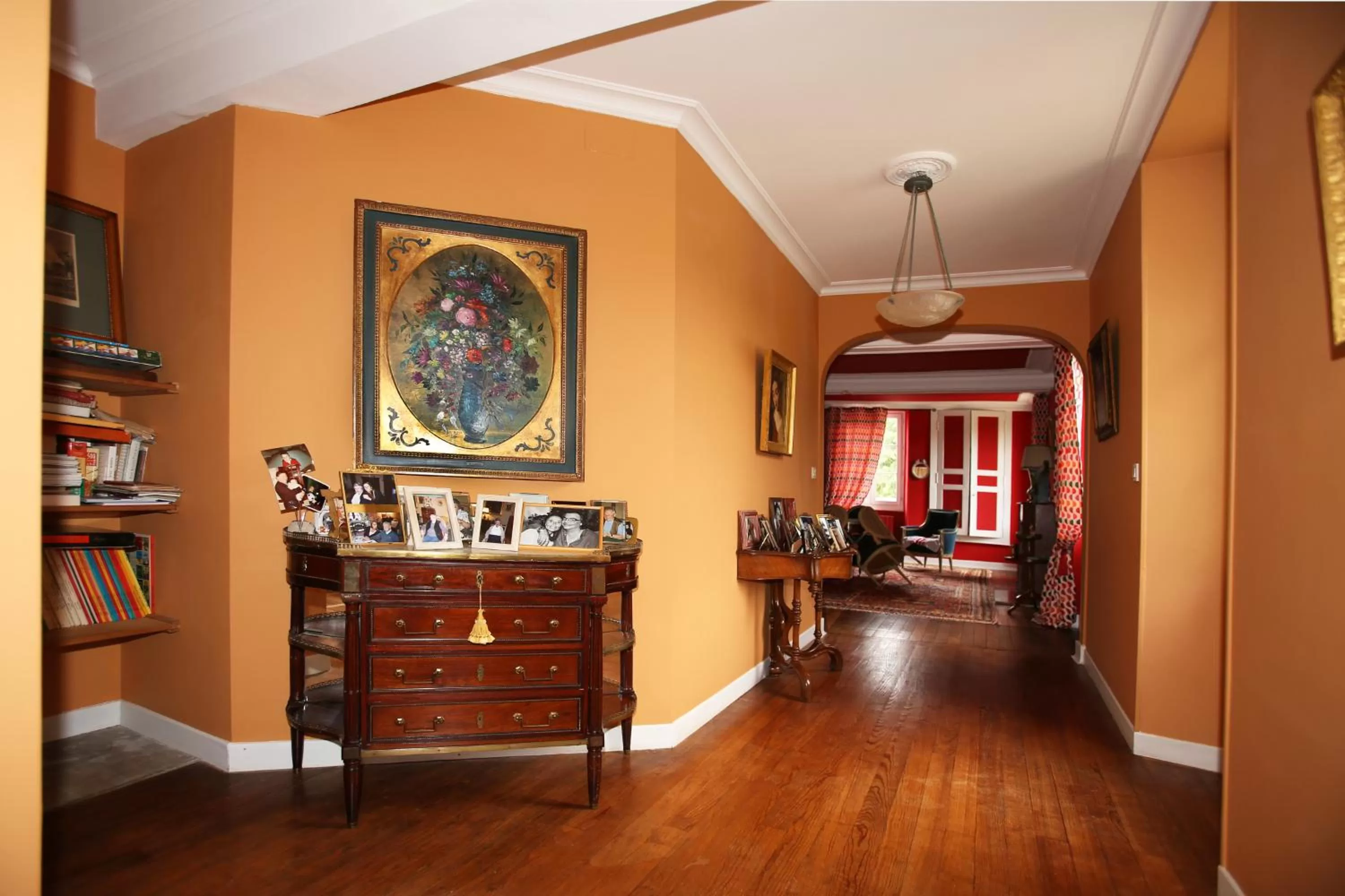 Decorative detail in Chambres d'Hôtes Le Mas