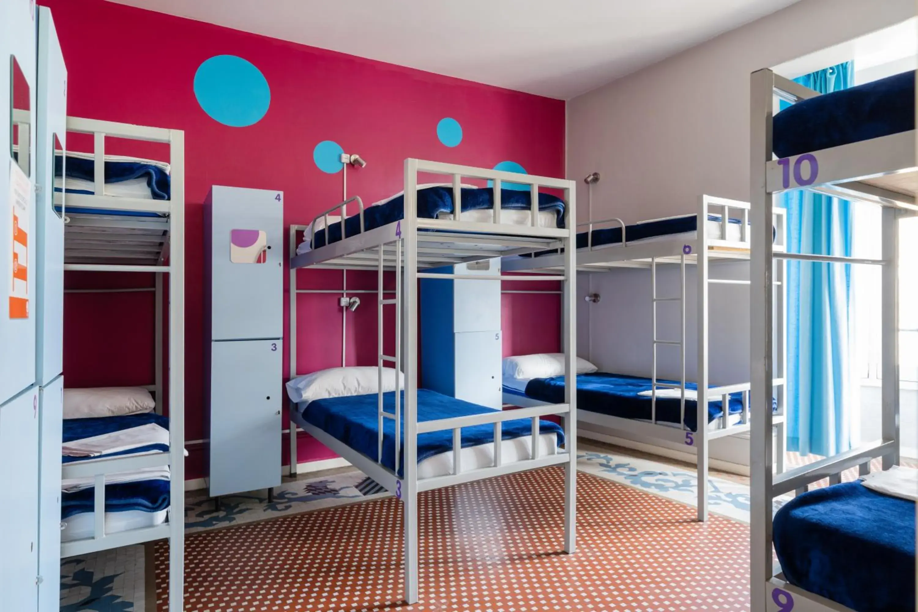 Bunk Bed in Purple Nest Hostel