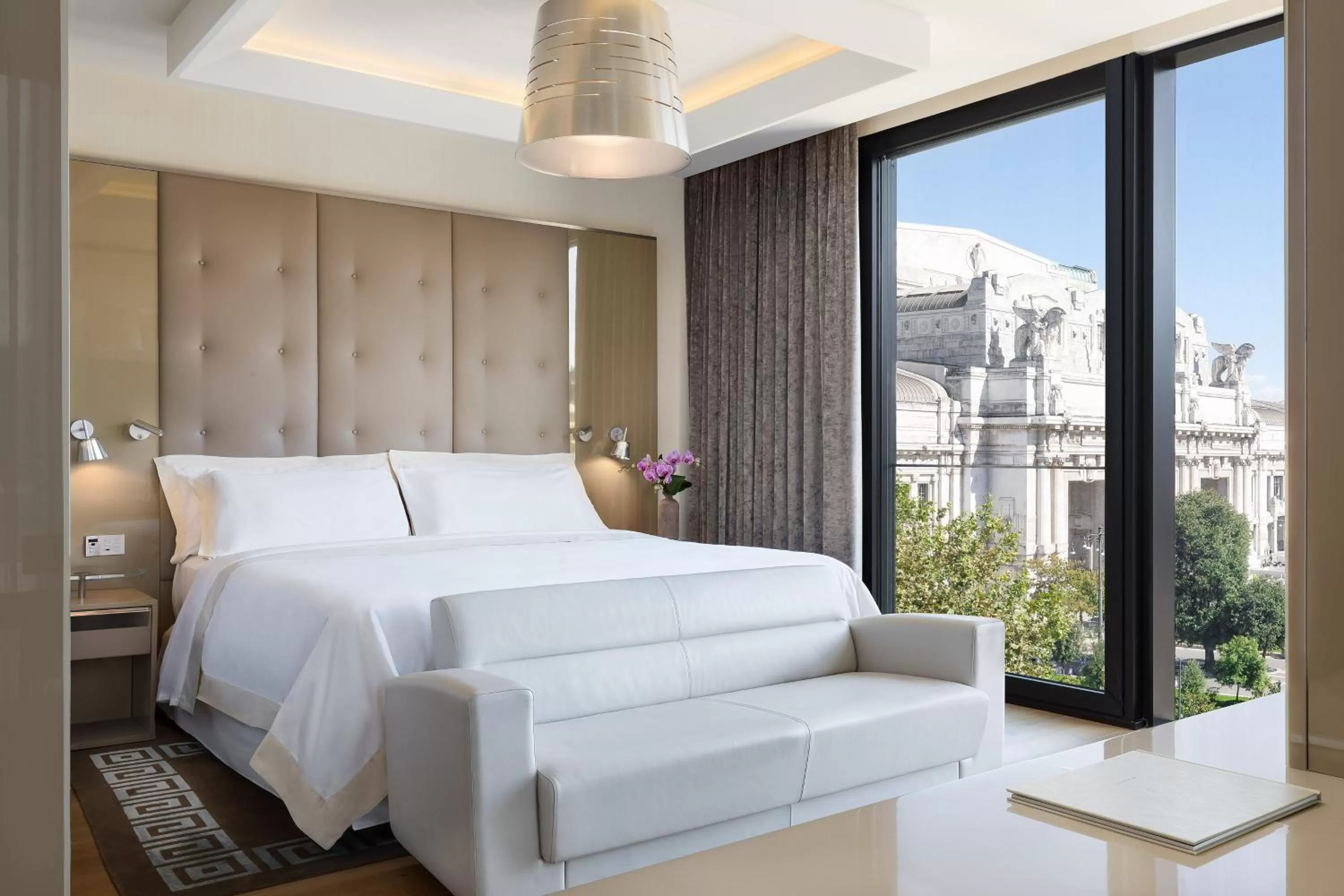 Bedroom, Bed in Excelsior Hotel Gallia, a Luxury Collection Hotel, Milan