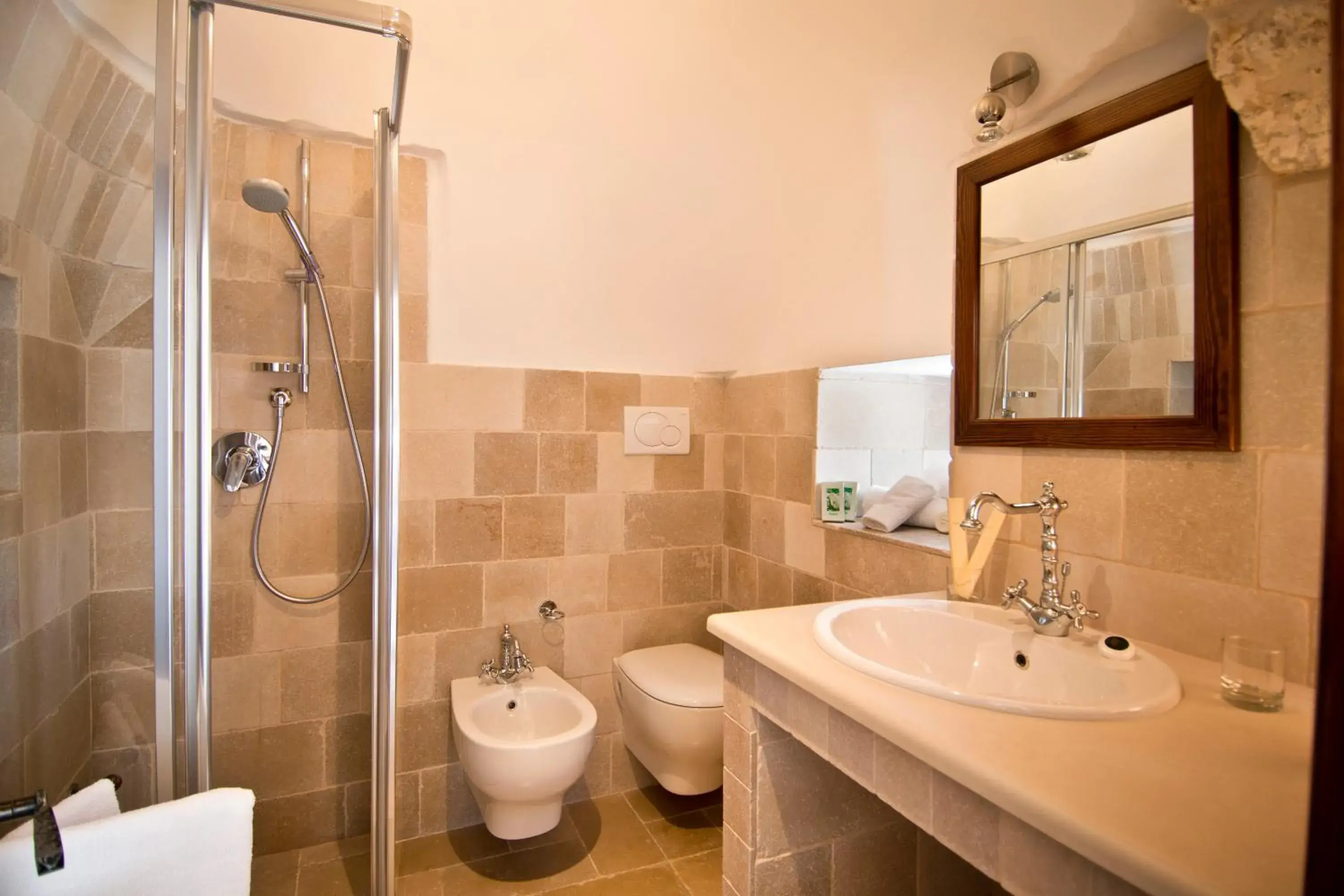 Bathroom in Hotel Sierra Silvana