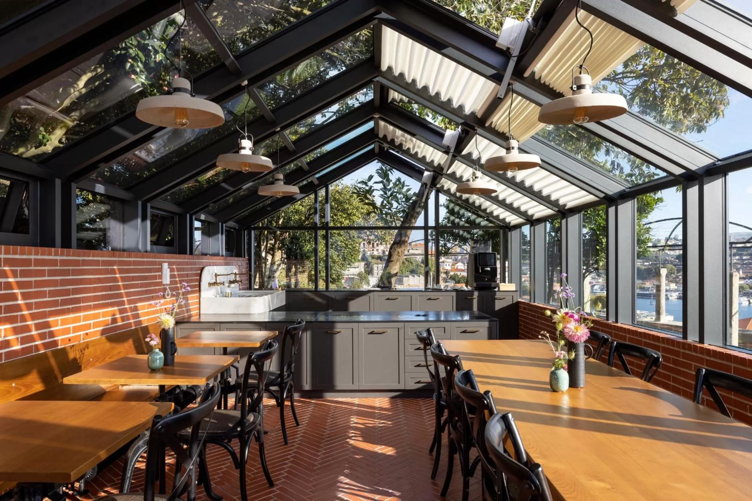 Dining area in CASA CAMÉLIA
