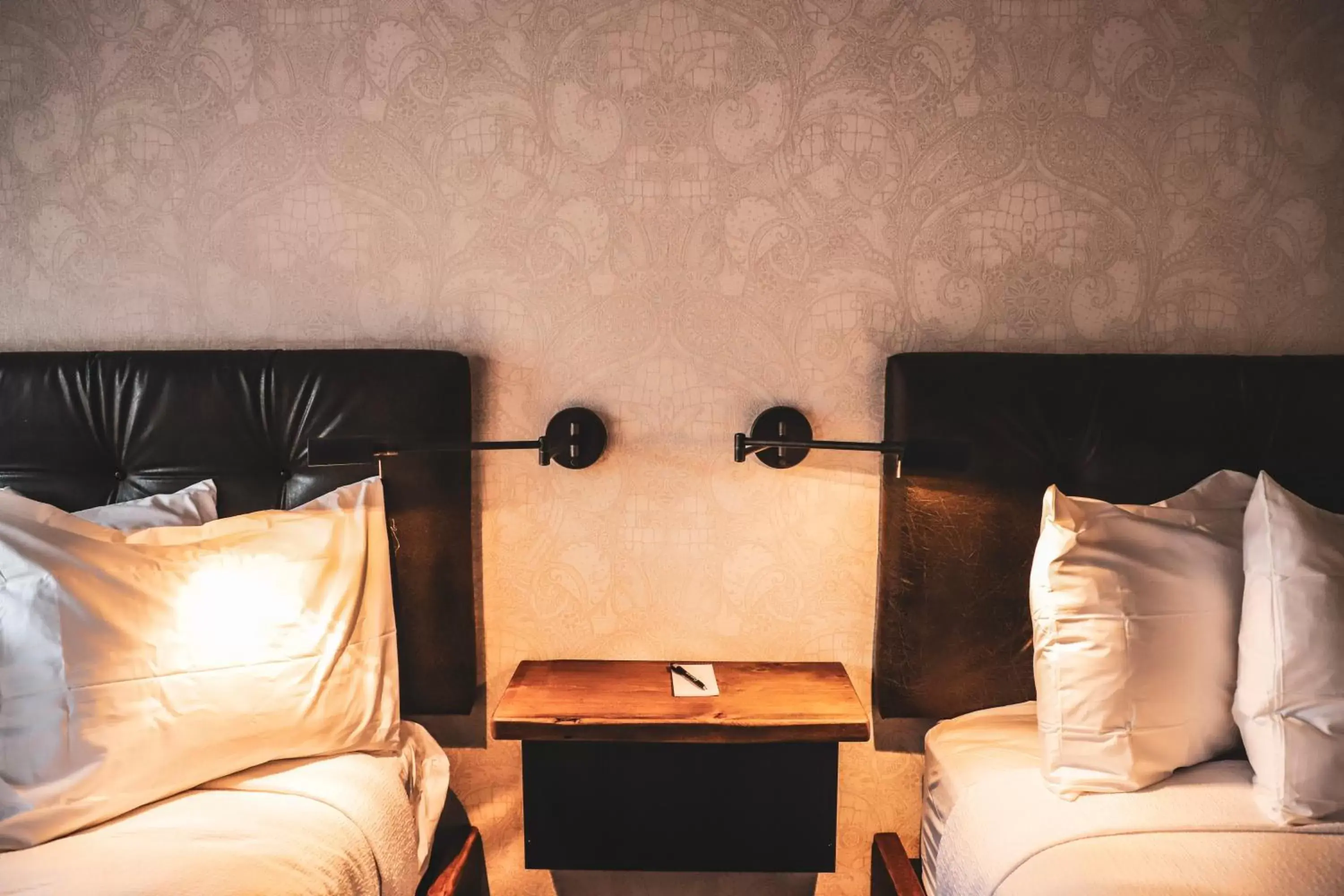 Bed in Hotel Crosby Bed in Hotel Crosby