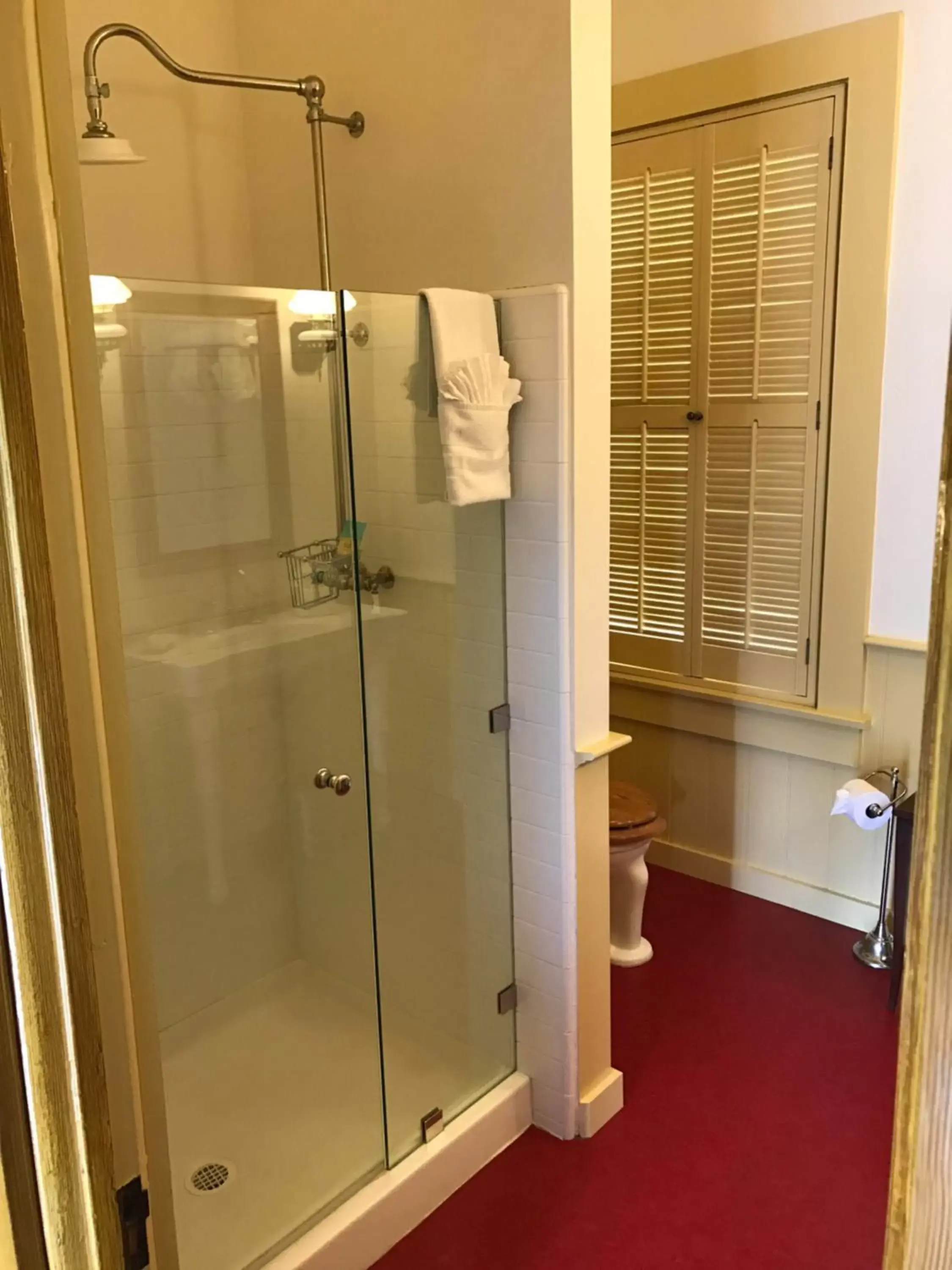 Double Room with Garden View in Cosmopolitan Hotel Double Room with Garden View in Cosmopolitan Hotel