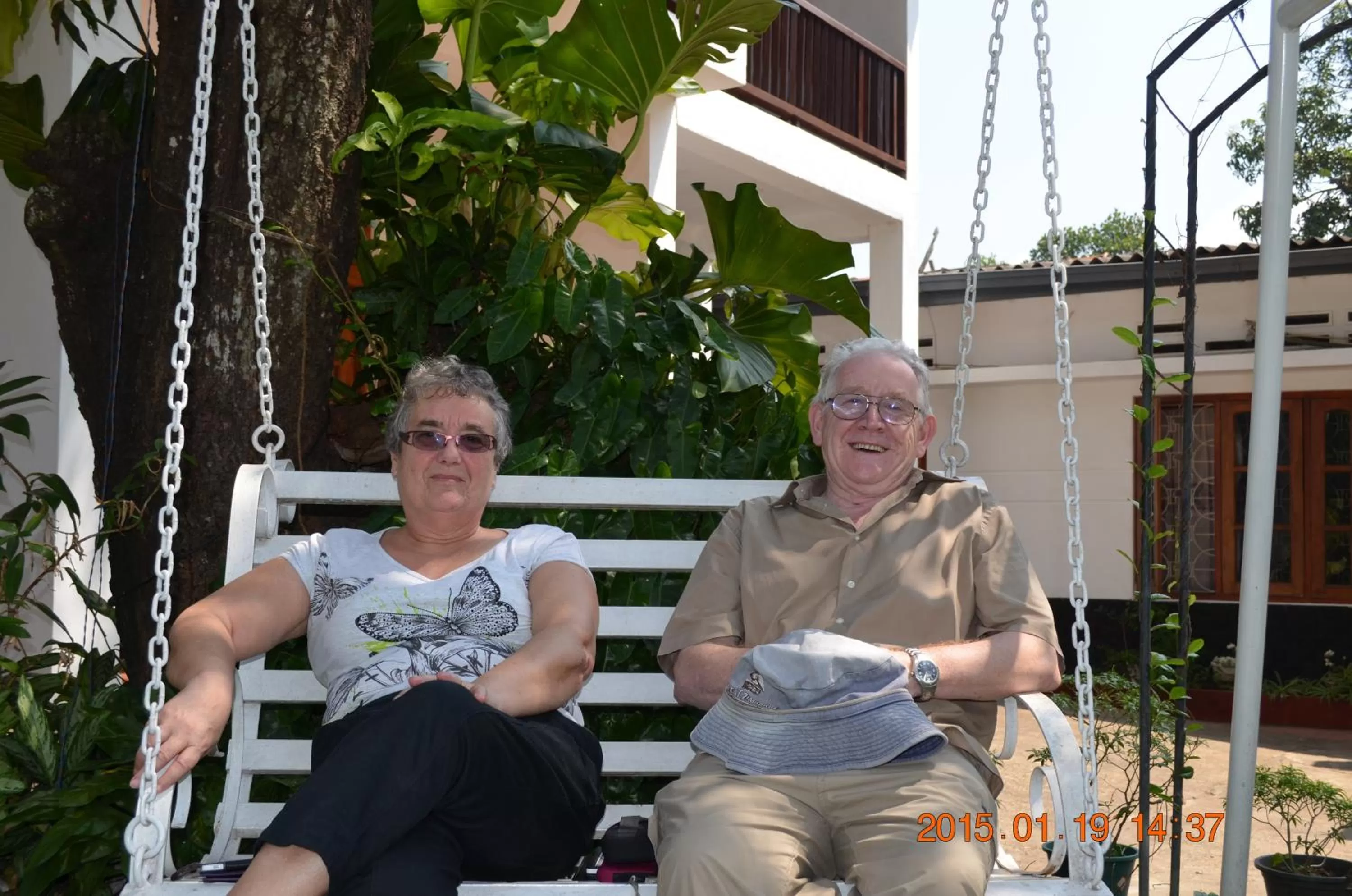 Day in Little Paradise Tourist Guest House and Holiday Home