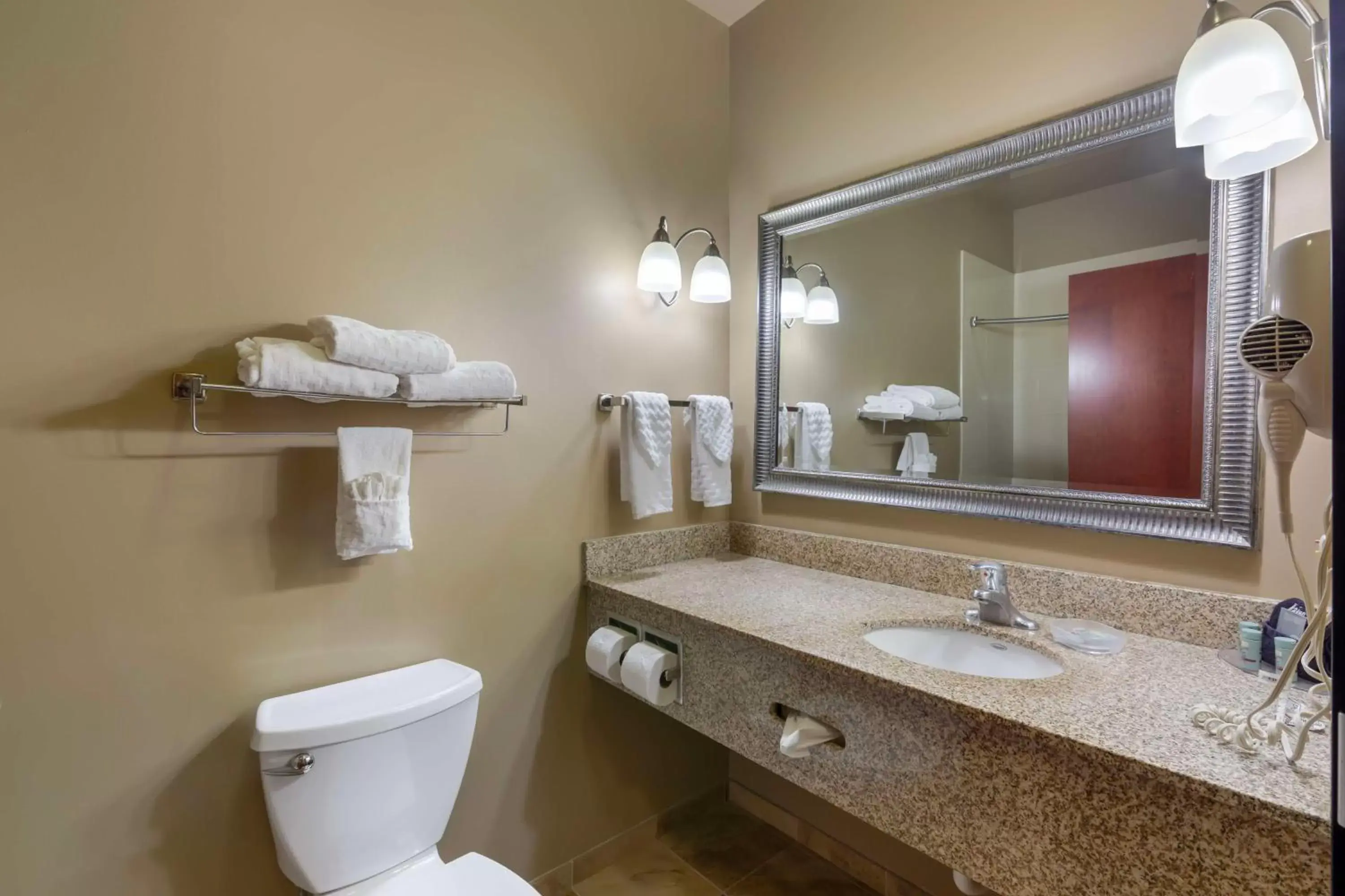 Bathroom in Best Western Golden Prairie Inn and Suites