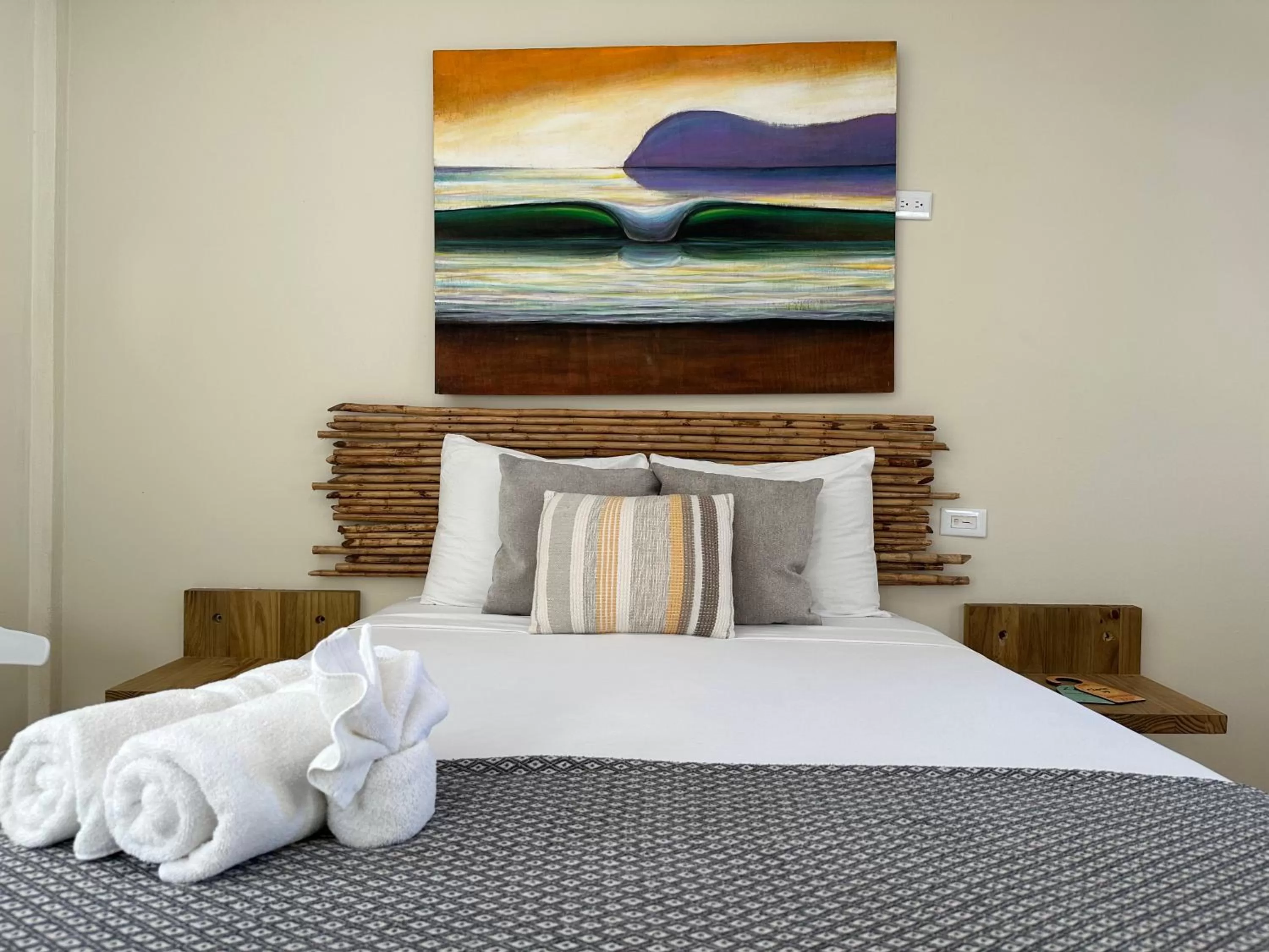 Bed in Zulu Surf Hotel Tamarindo