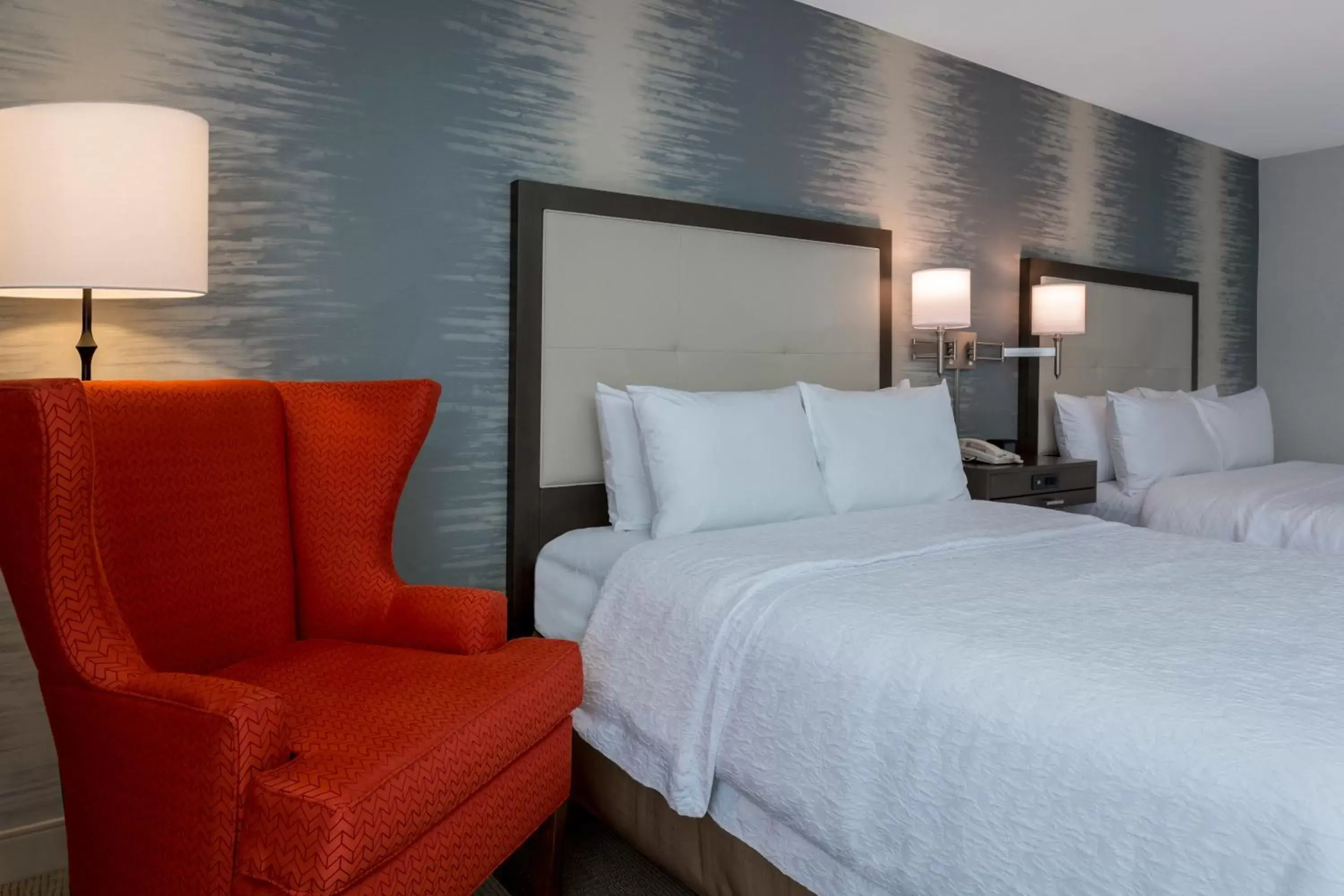 Bedroom, Bed in Hampton Inn & Suites San Diego-Poway