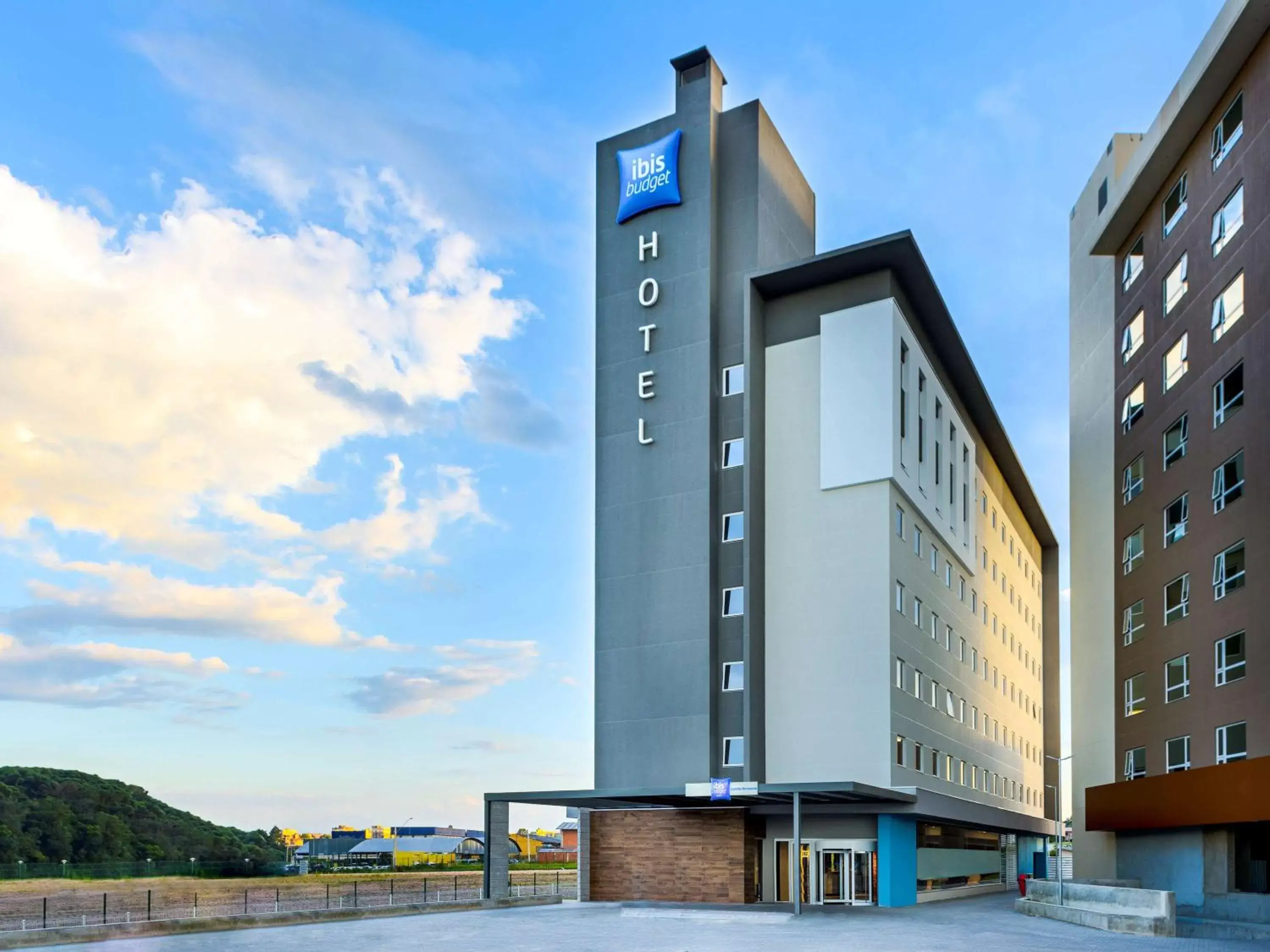 Photo of the whole room, Property Building in ibis budget Curitiba Aeroporto