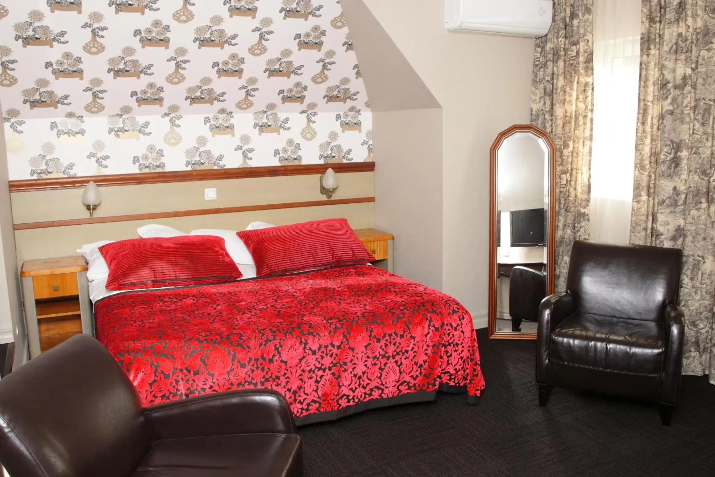 Deluxe Double Room in Hotel Villa Wesset Deluxe Double Room in Hotel Villa Wesset