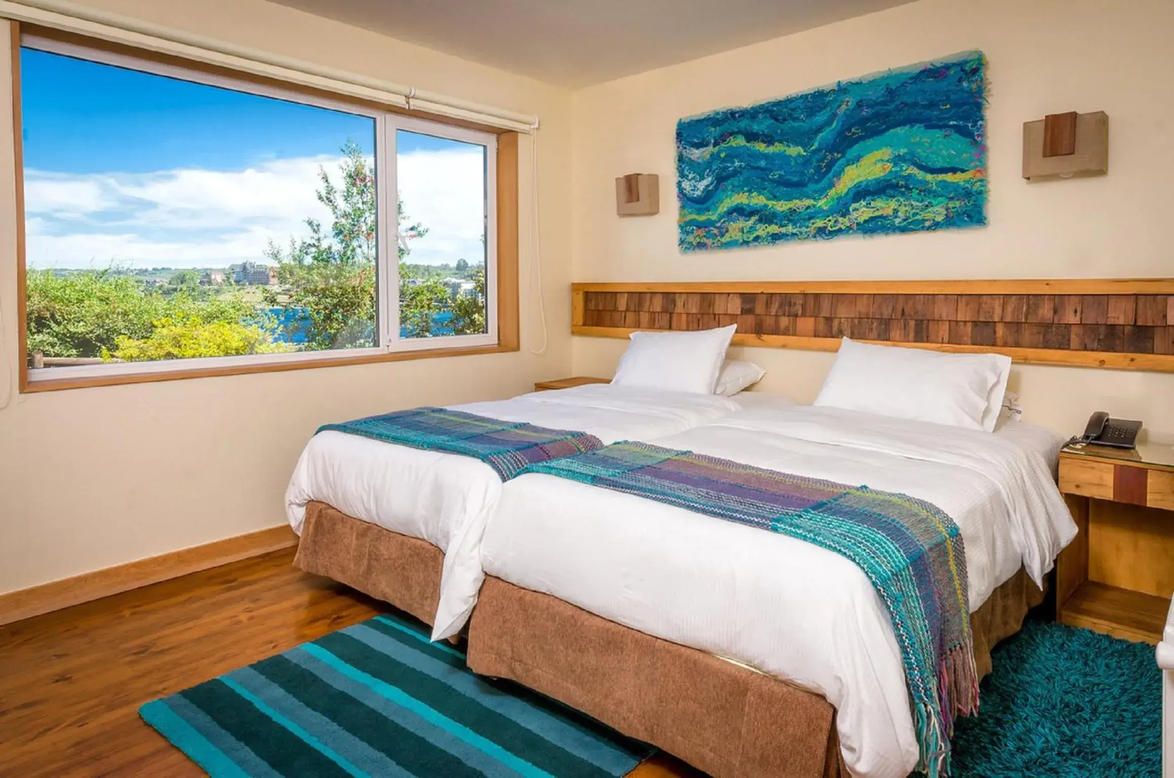 Bedroom, Bed in Hotel Cabaña Del Lago Puerto Varas