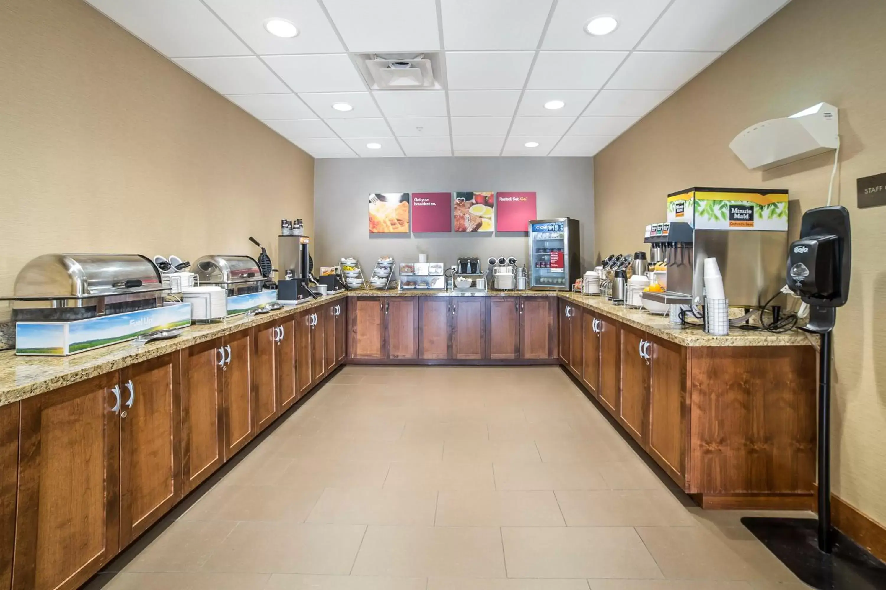 Buffet breakfast, Restaurant/Places to Eat in Comfort Suites Moab near Arches National Park