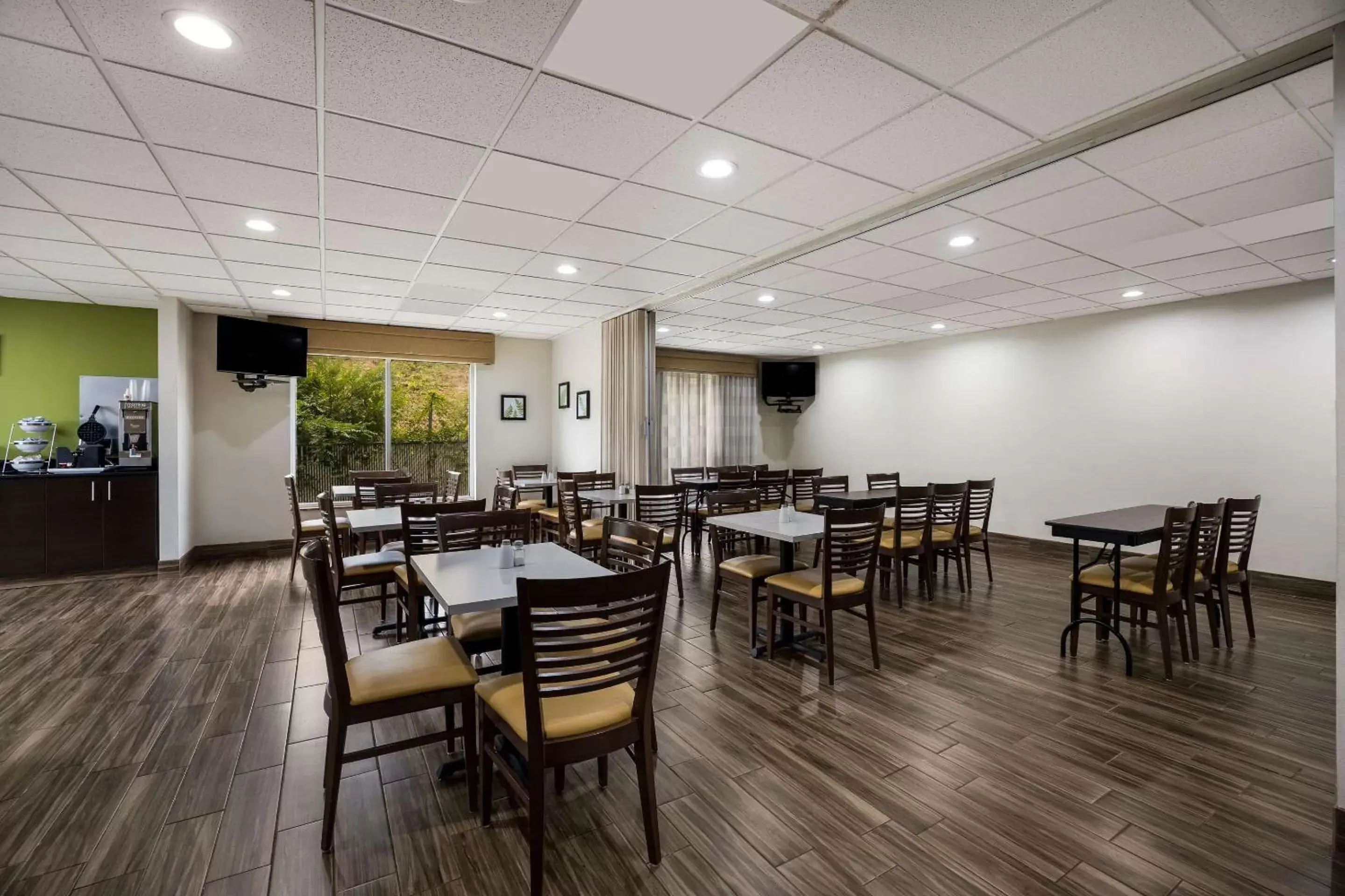 Breakfast, Restaurant/Places to Eat in Sleep Inn & Suites Valdosta