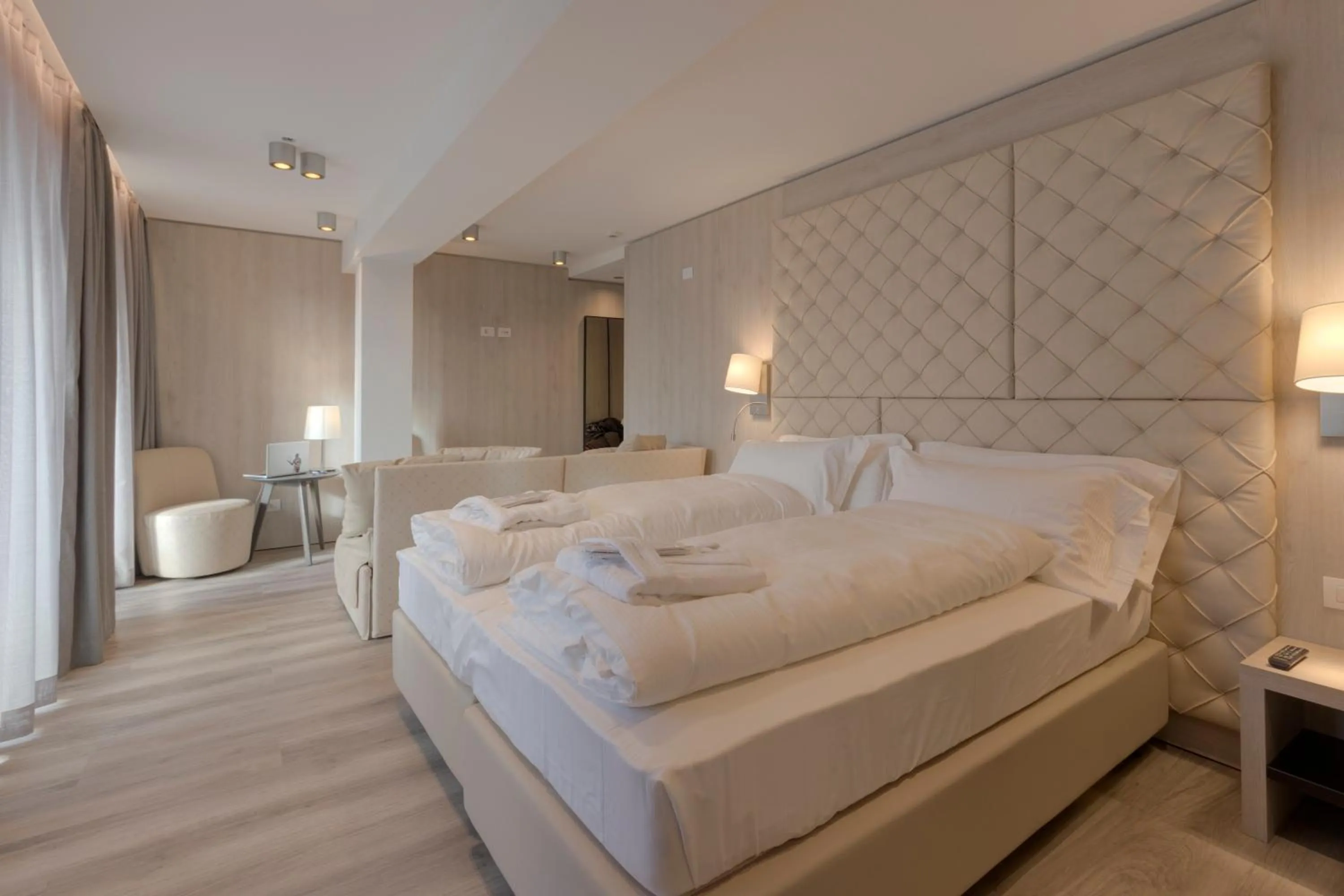 Bed in Hotel Rosengarten