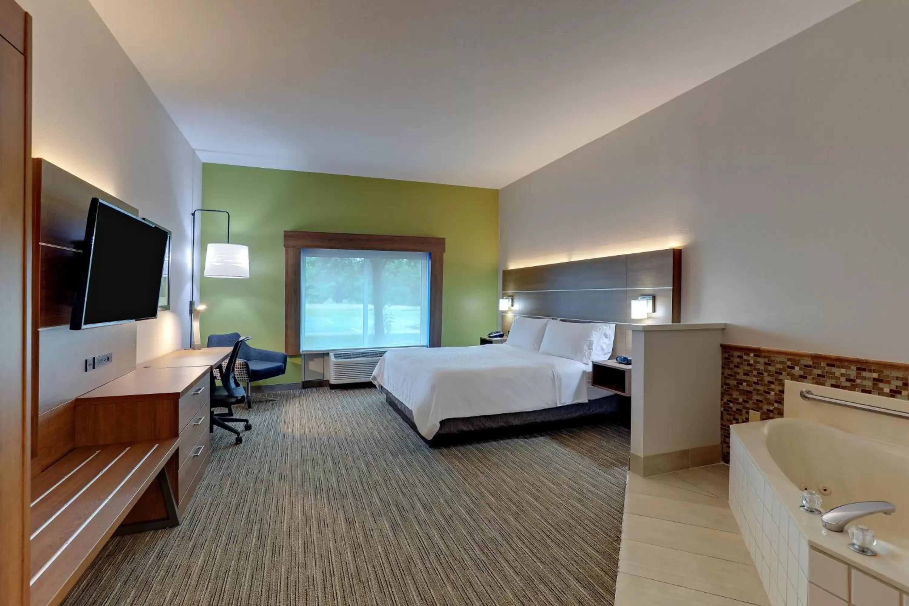 Photo of the whole room in Holiday Inn Express Campbellsville, an IHG Hotel