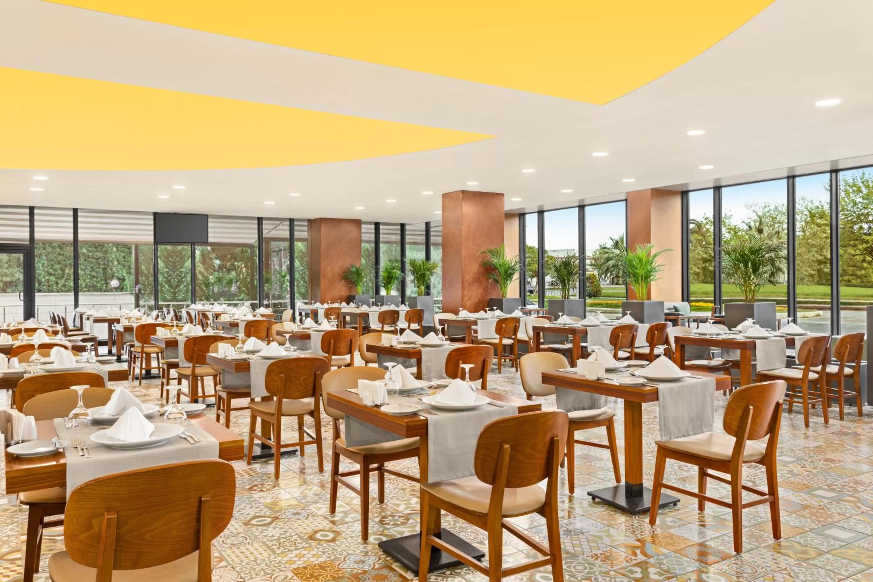 Restaurant/places to eat in Ramada Plaza by Wyndham Samsun