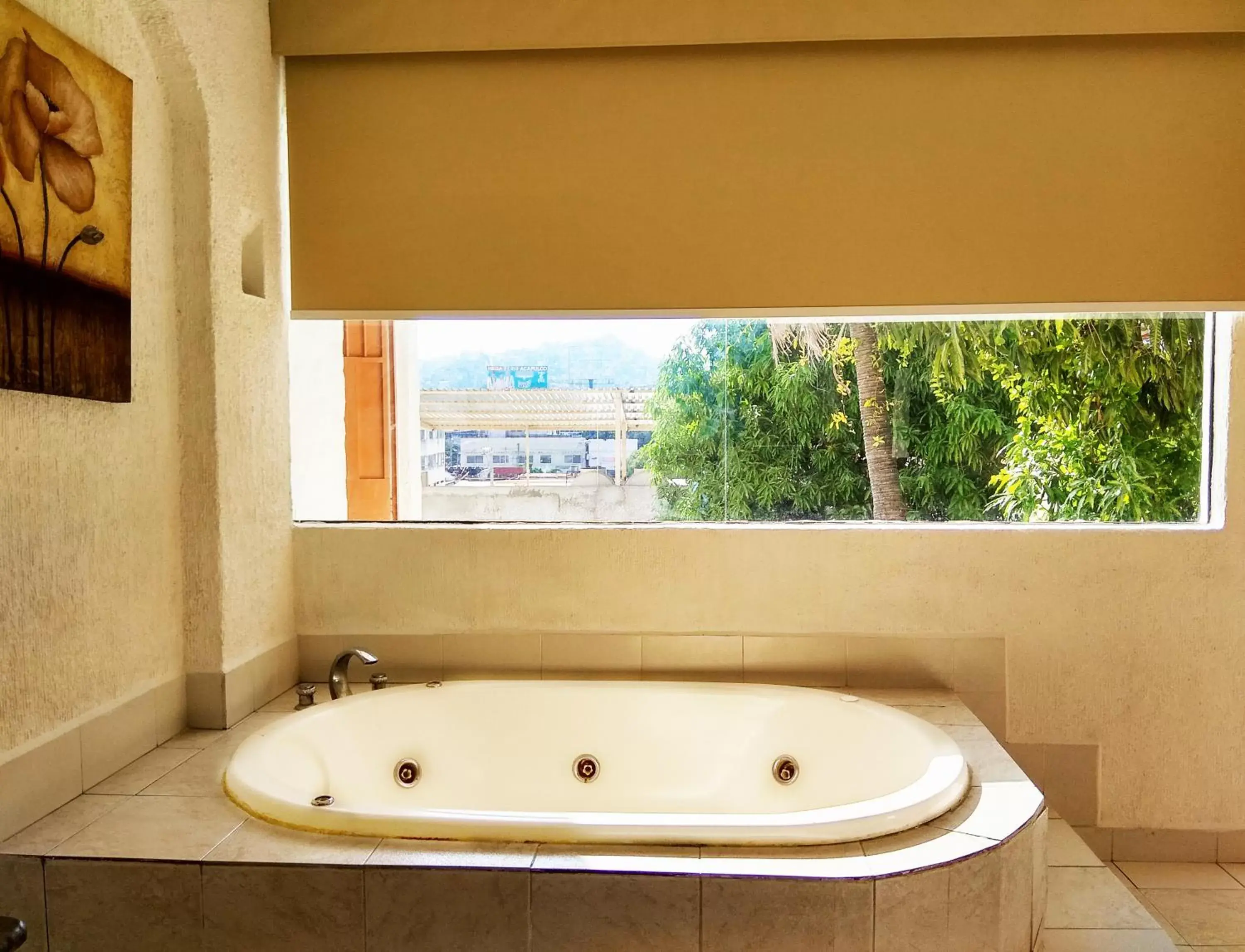 Bath, Bathroom in D'Cesar Hotel Acapulco
