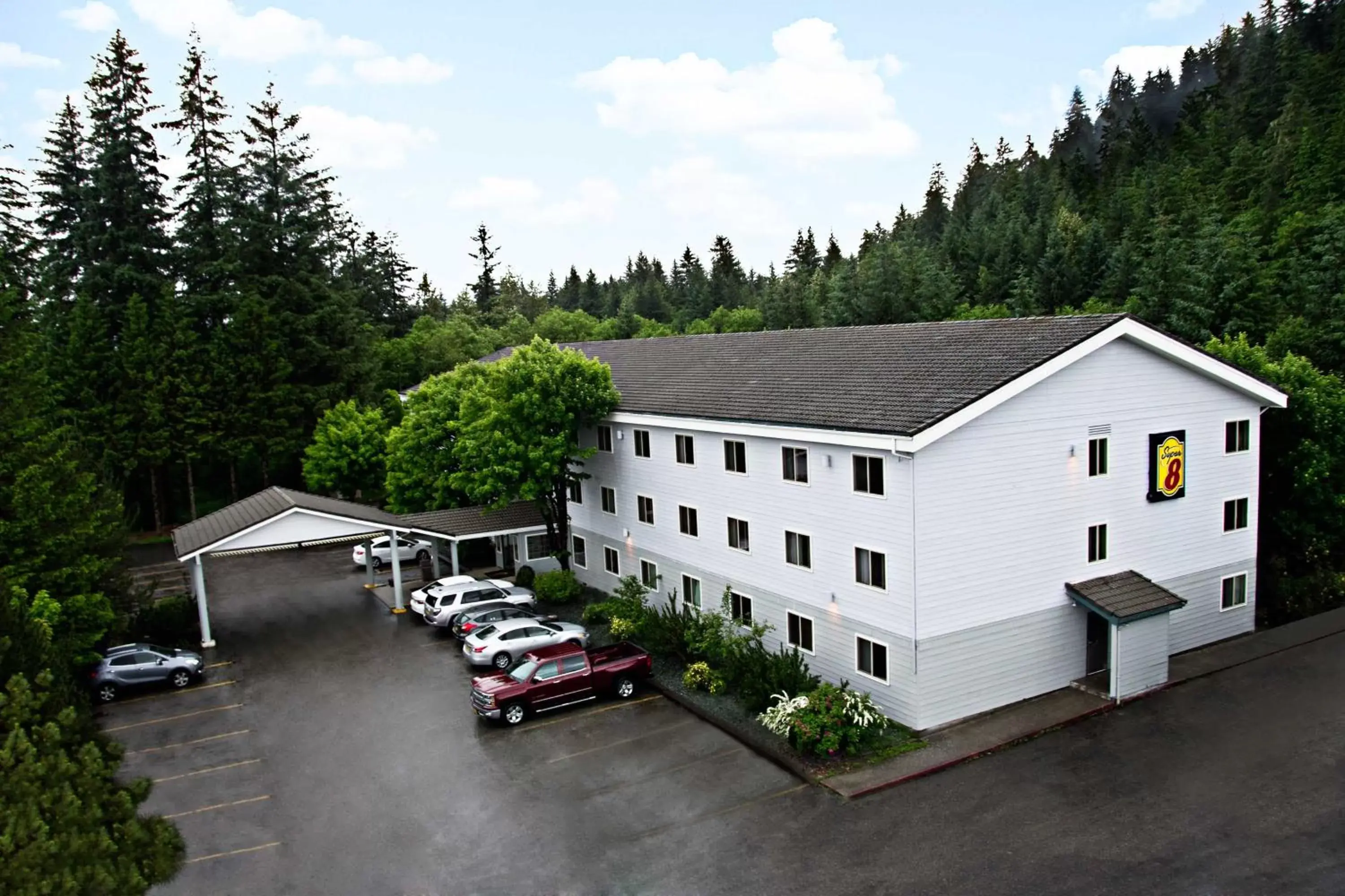 Property building, Bird's-eye View in Super 8 by Wyndham Juneau