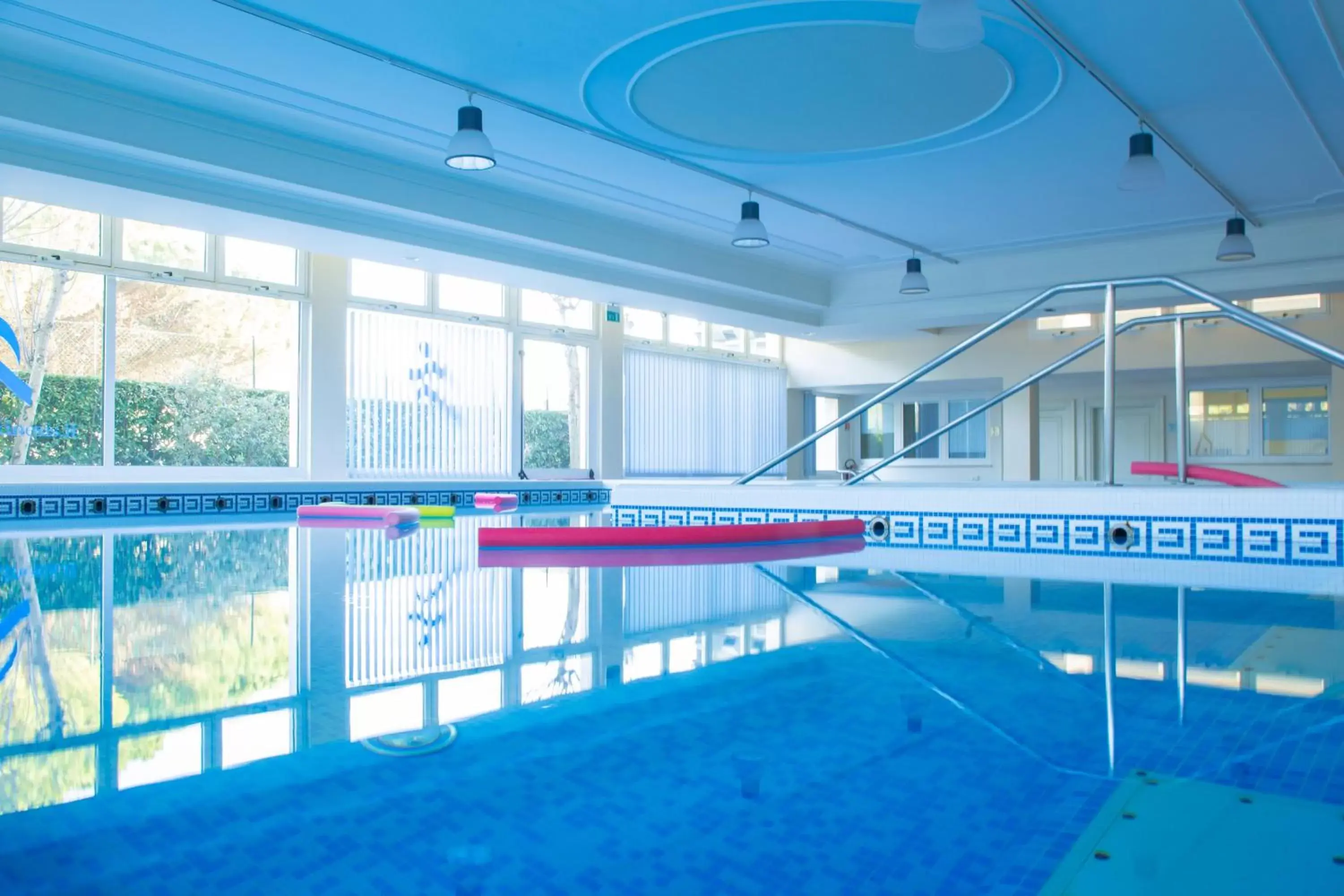 Swimming Pool in Hotel La Residence & Idrokinesis