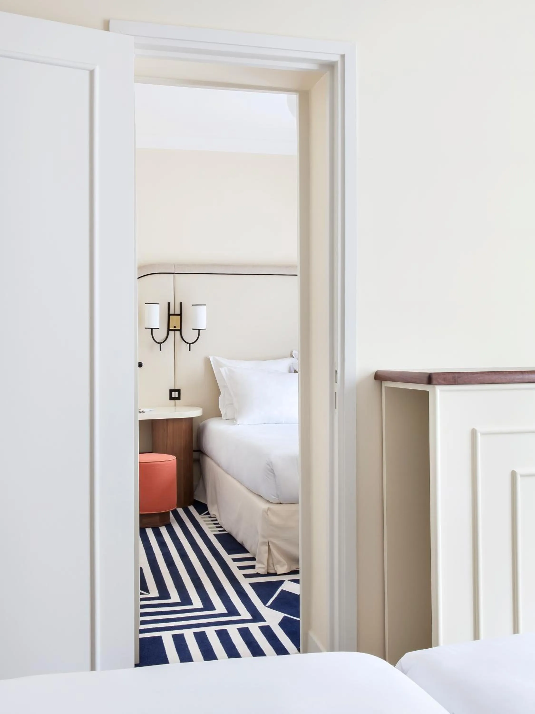 Bedroom, Bed in Hôtel Bienvenue