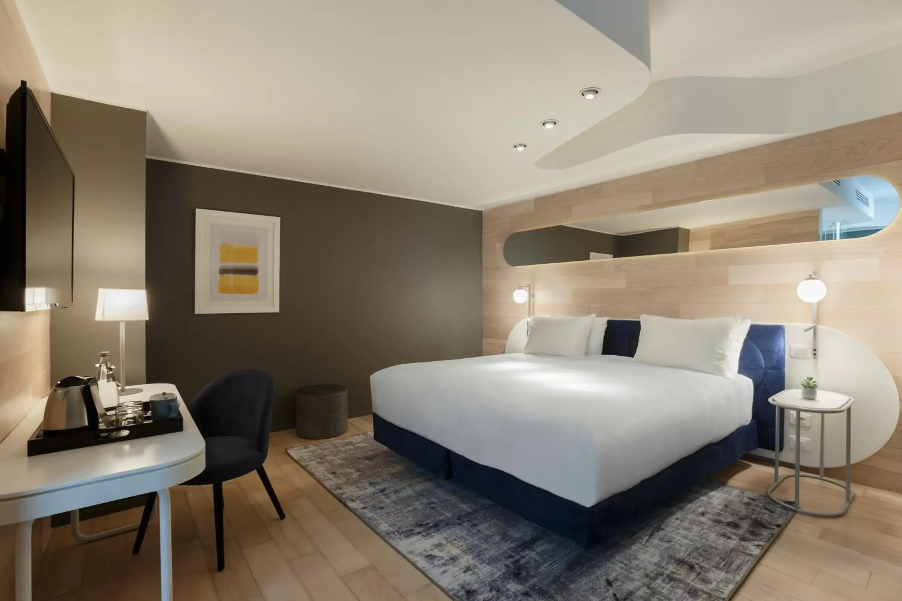 Photo of the whole room, Bed in voco Milan-Fiere, an IHG Hotel