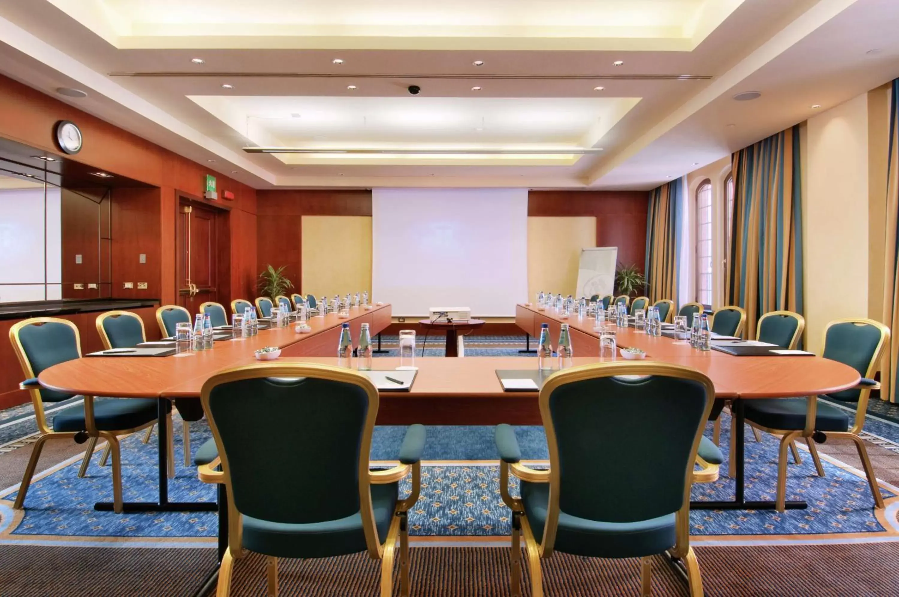 Meeting/conference room in Hilton Molino Stucky Venice