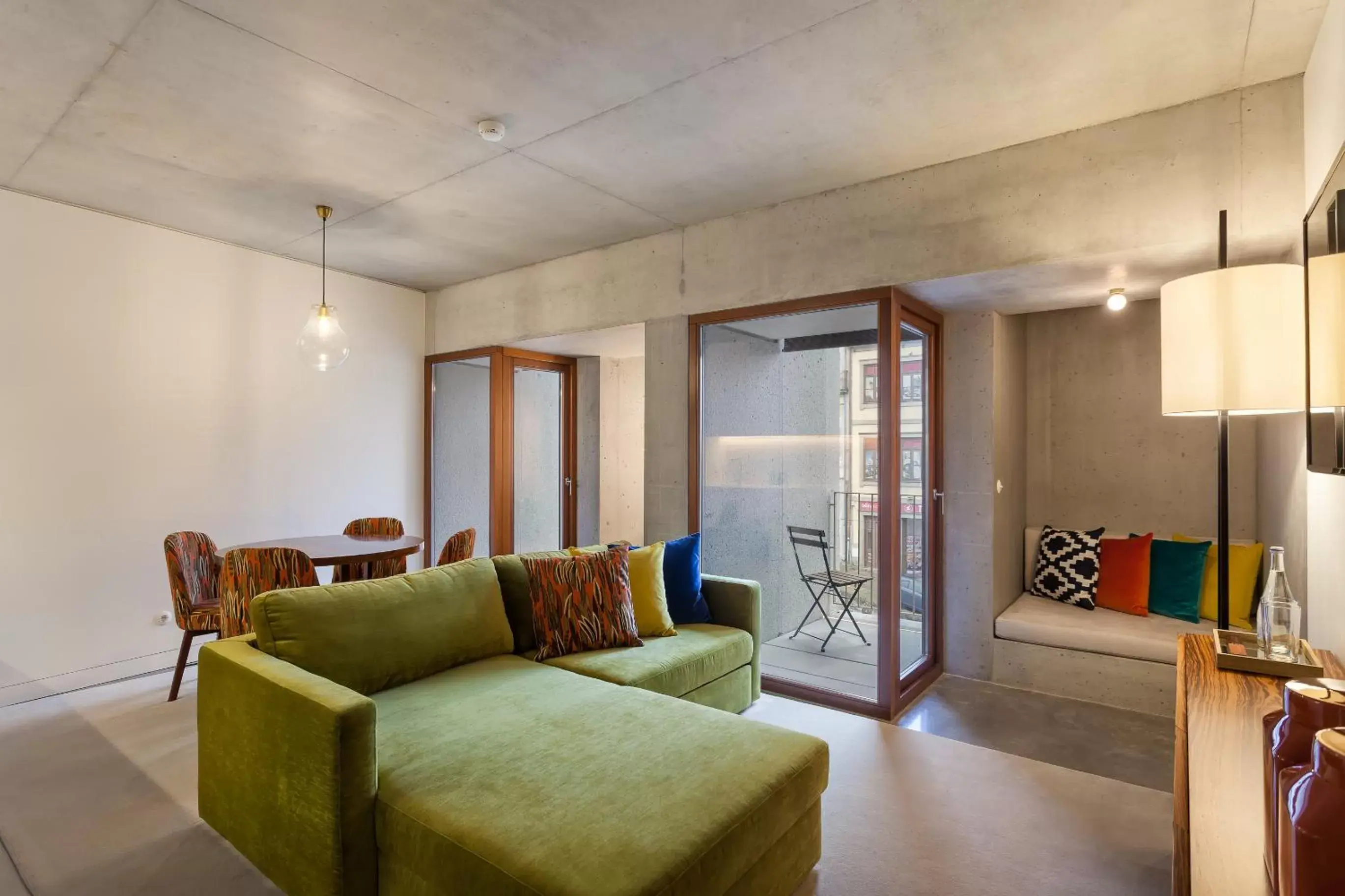 Balcony/Terrace, Seating Area in S.Bento Residences