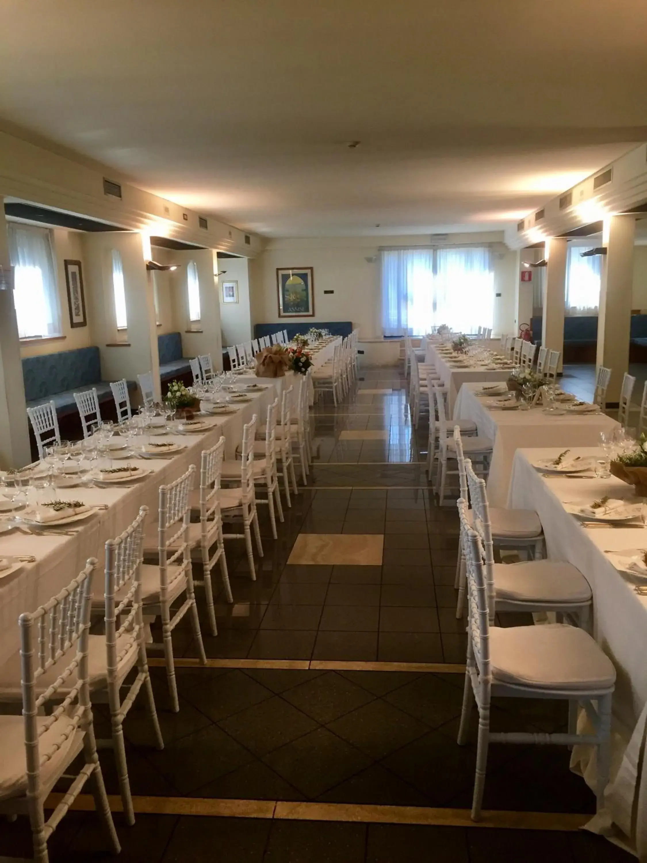 Restaurant/places to eat in Hotel Cristallo di La Rosetta Srl Restaurant/places to eat in Hotel Cristallo di La Rosetta Srl