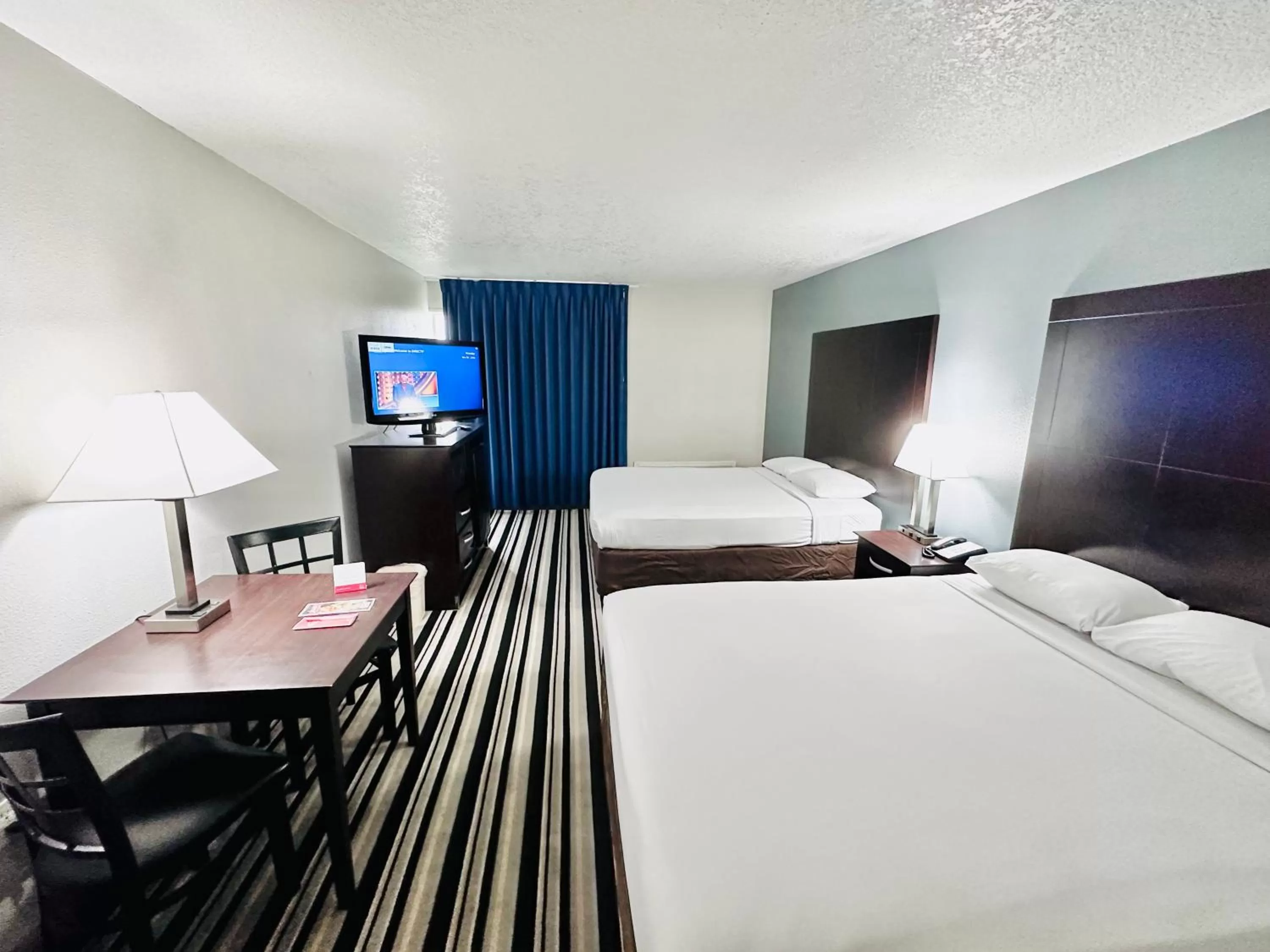 Bedroom, Bed in Econo Lodge Ardmore