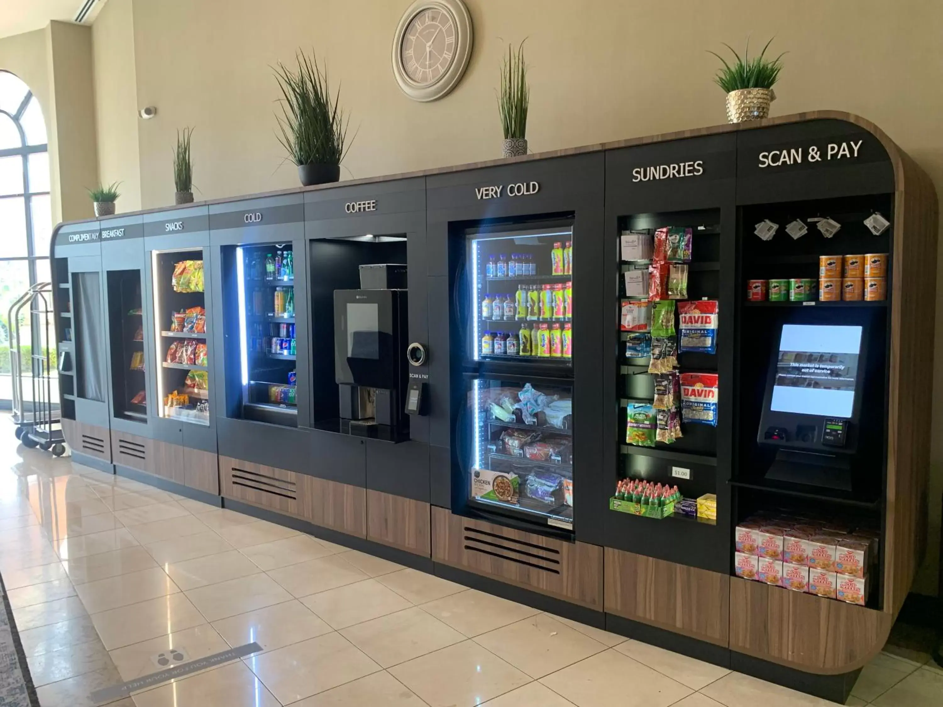 Restaurant/places to eat in Hotel Marguerite South Anaheim - Garden Grove, Trademark Collection by Wyndham Restaurant/places to eat in Hotel Marguerite South Anaheim - Garden Grove, Trademark Collection by Wyndham