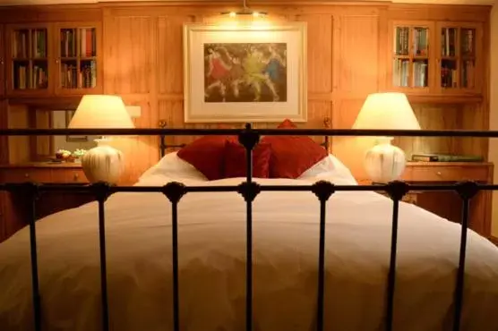 Bed in Swan House