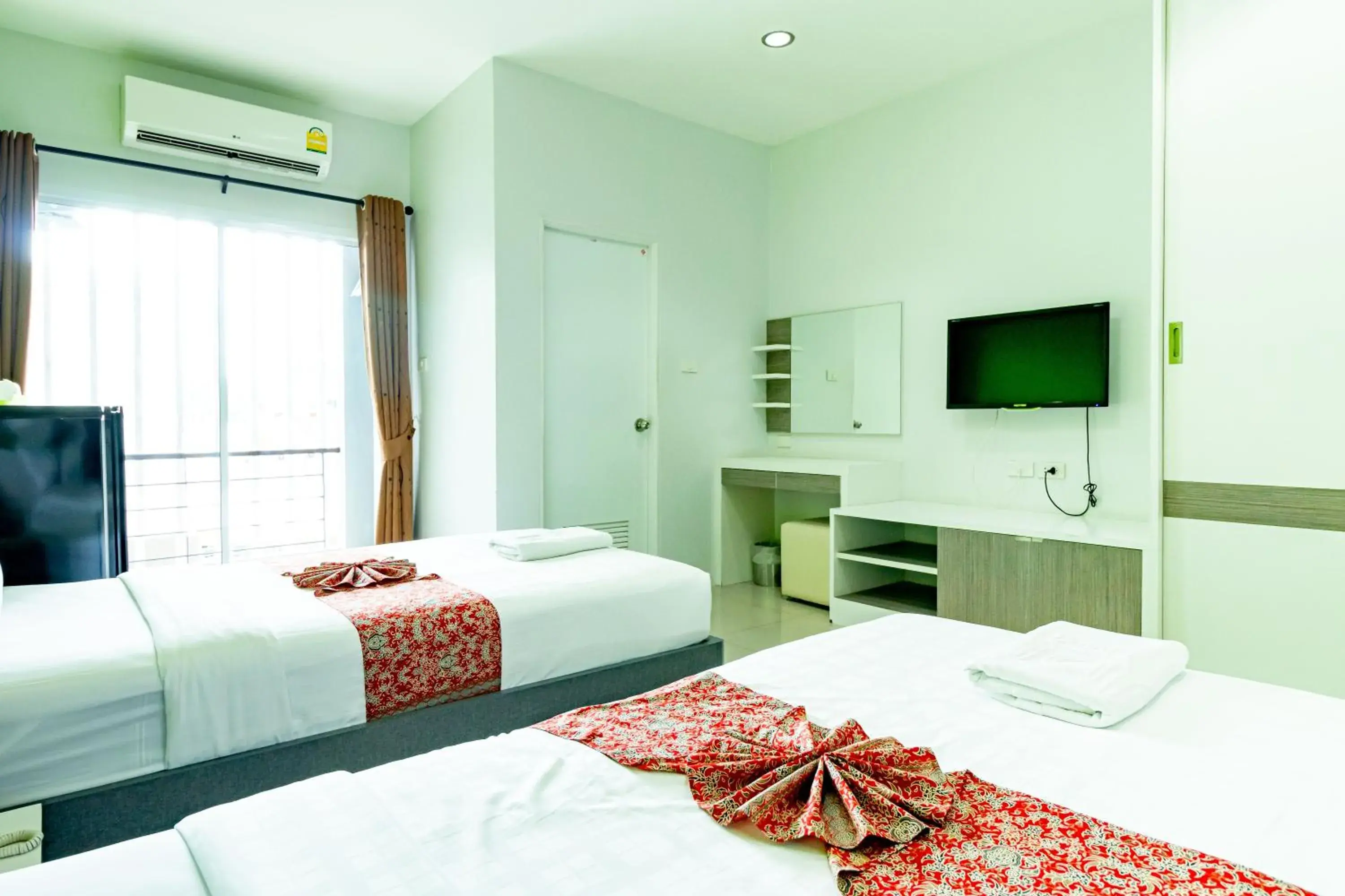 Bedroom, Bed in Udee Living Place