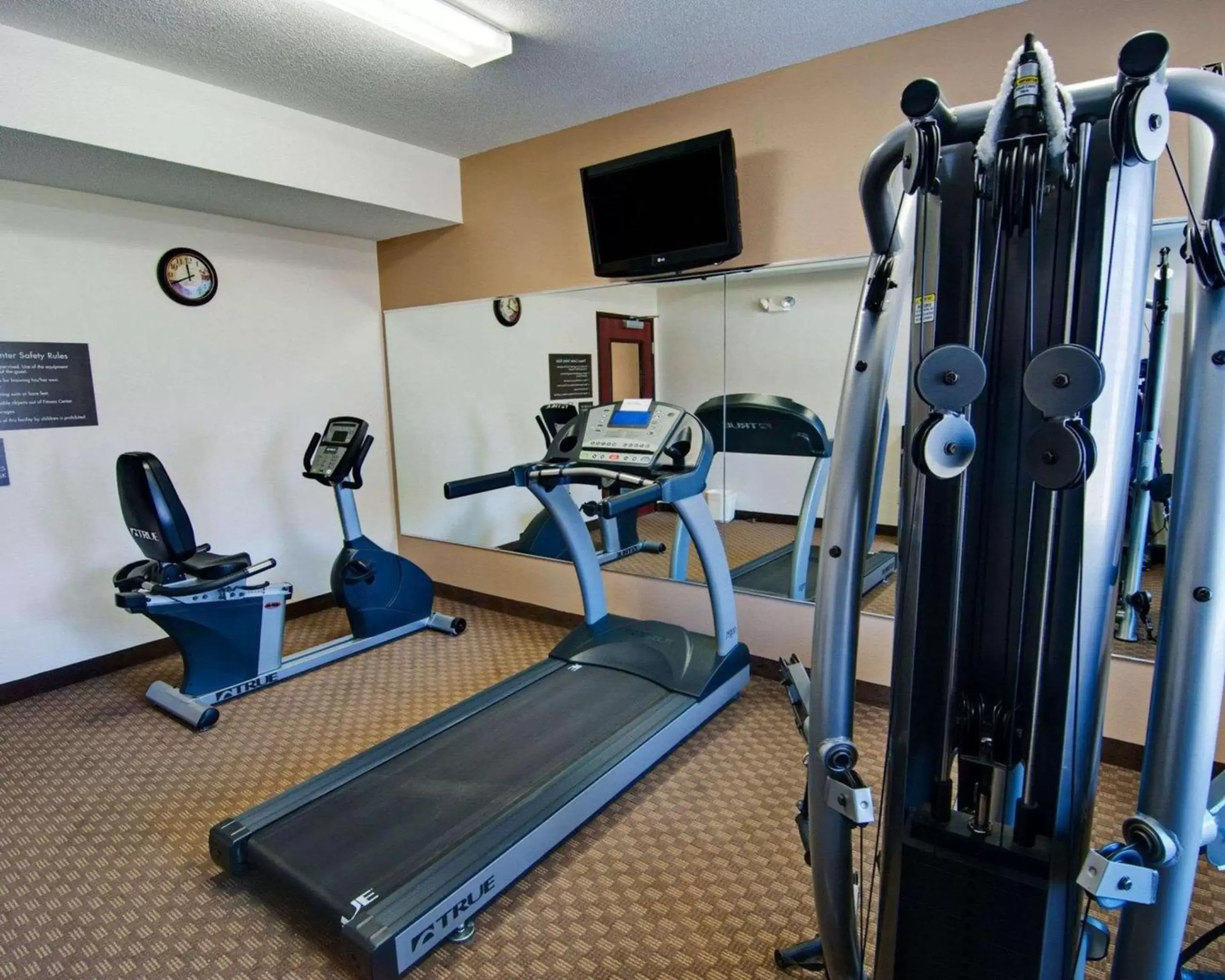 Fitness centre/facilities in Comfort Inn Mount Airy Fitness centre/facilities in Comfort Inn Mount Airy