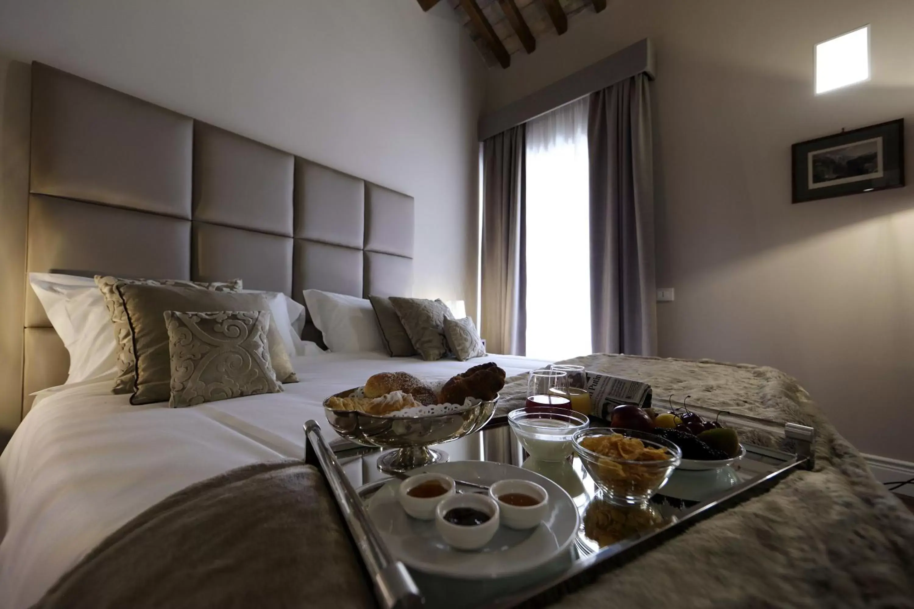 Bed in Residenza Palazzo Fortuna - Boutique Hotel