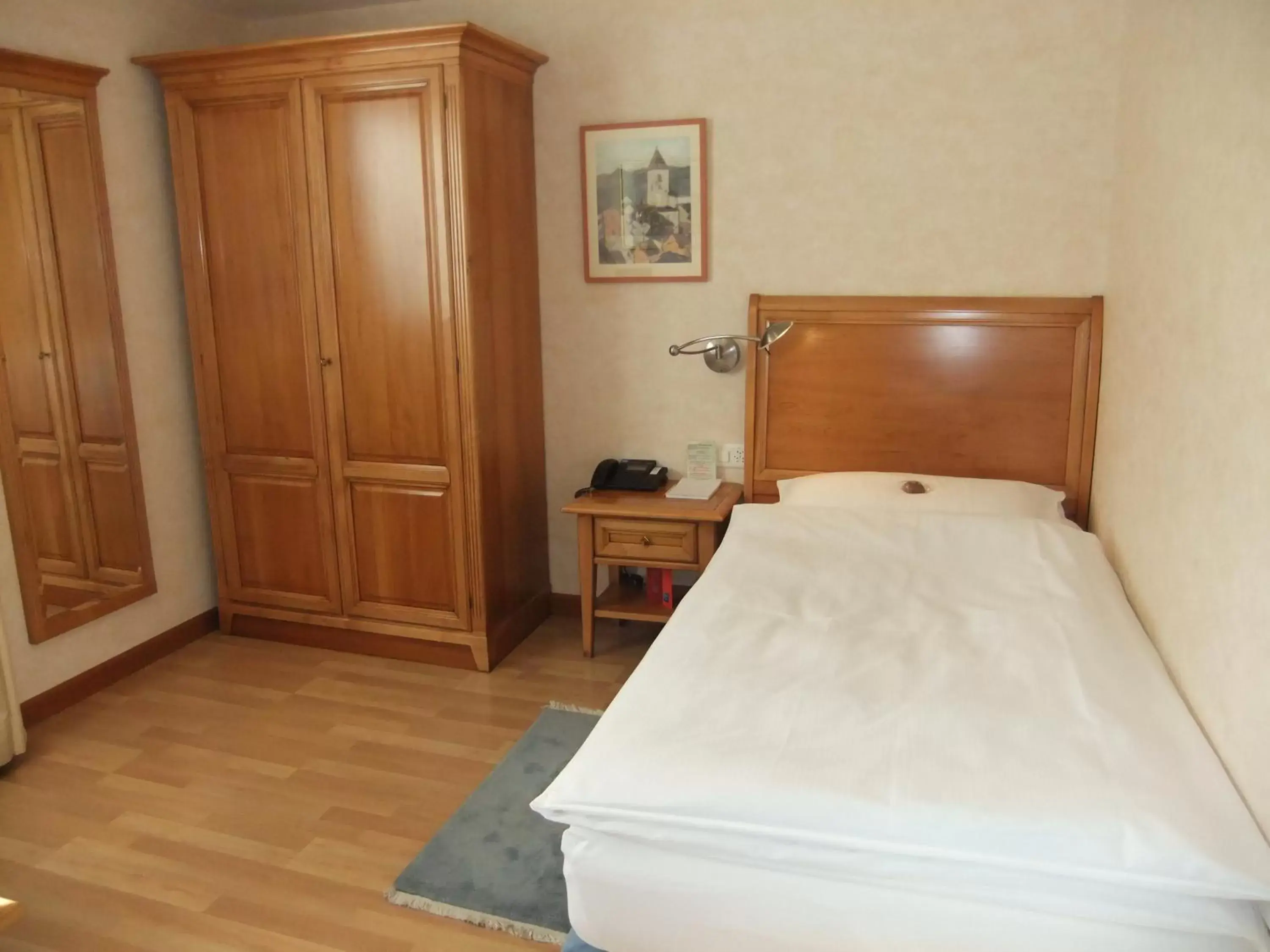 Photo of the whole room, Bed in Hotel Hecht Appenzell