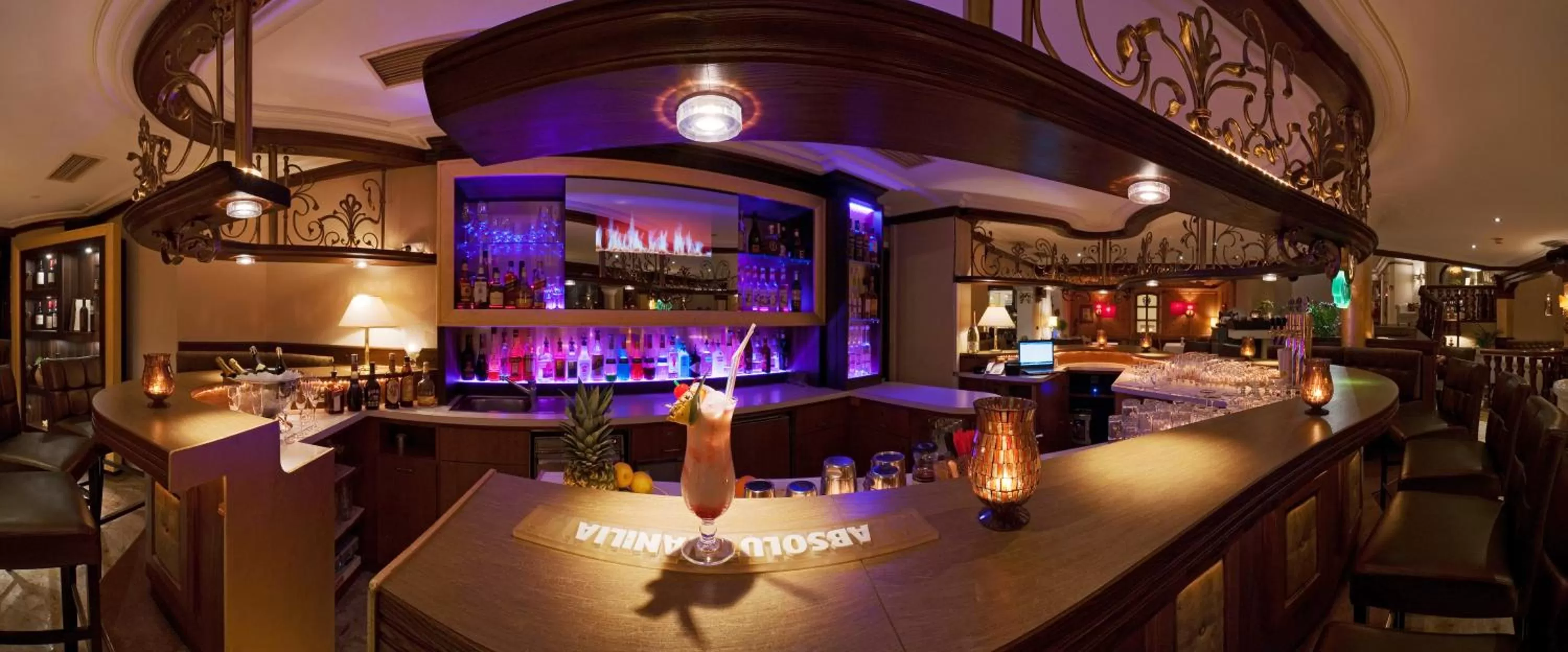 Lounge or bar in Alpenhotel Stefanie