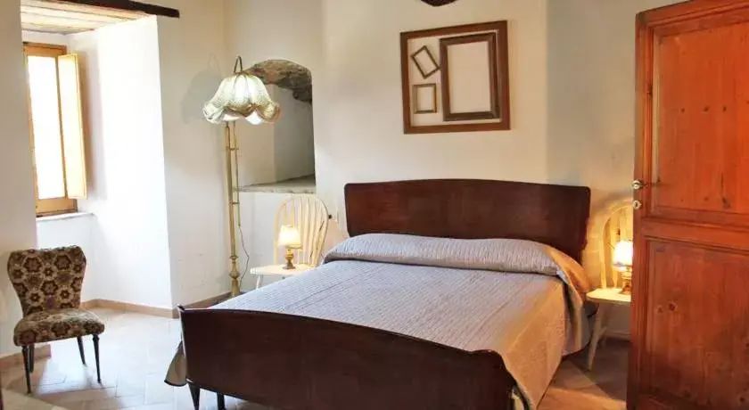 Bed in Castello Girasole