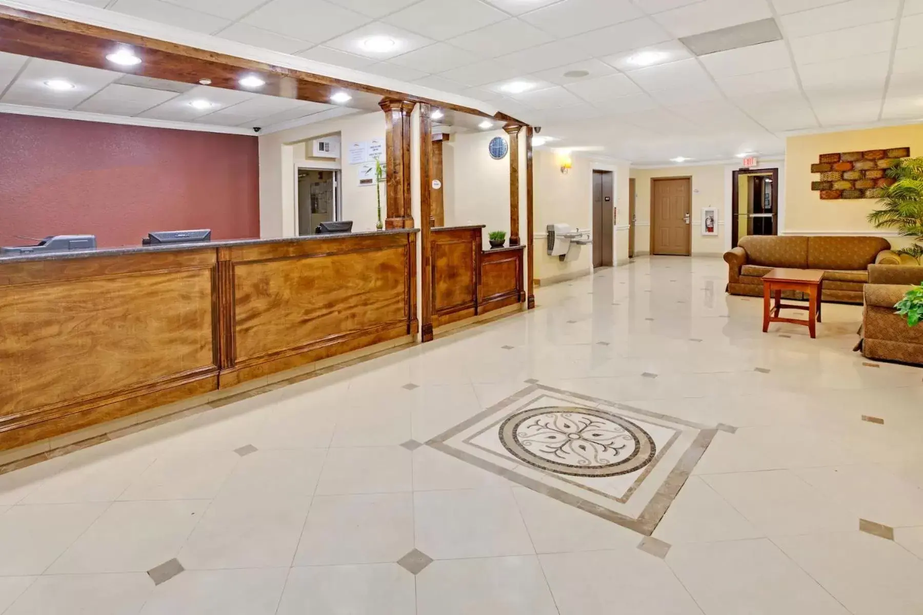 Lobby or reception, Lobby/Reception in Extended Stay America Suites - Baytown