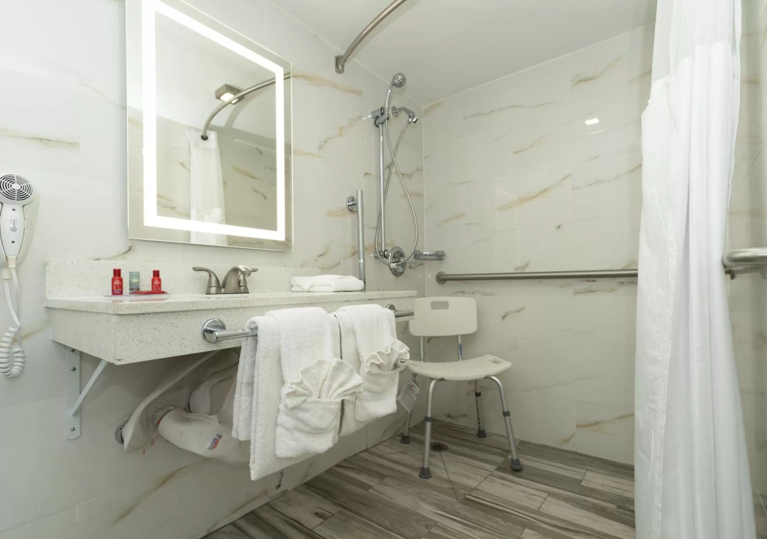 Bathroom in SureStay Plus Hotel by Best Western Sacramento Cal Expo