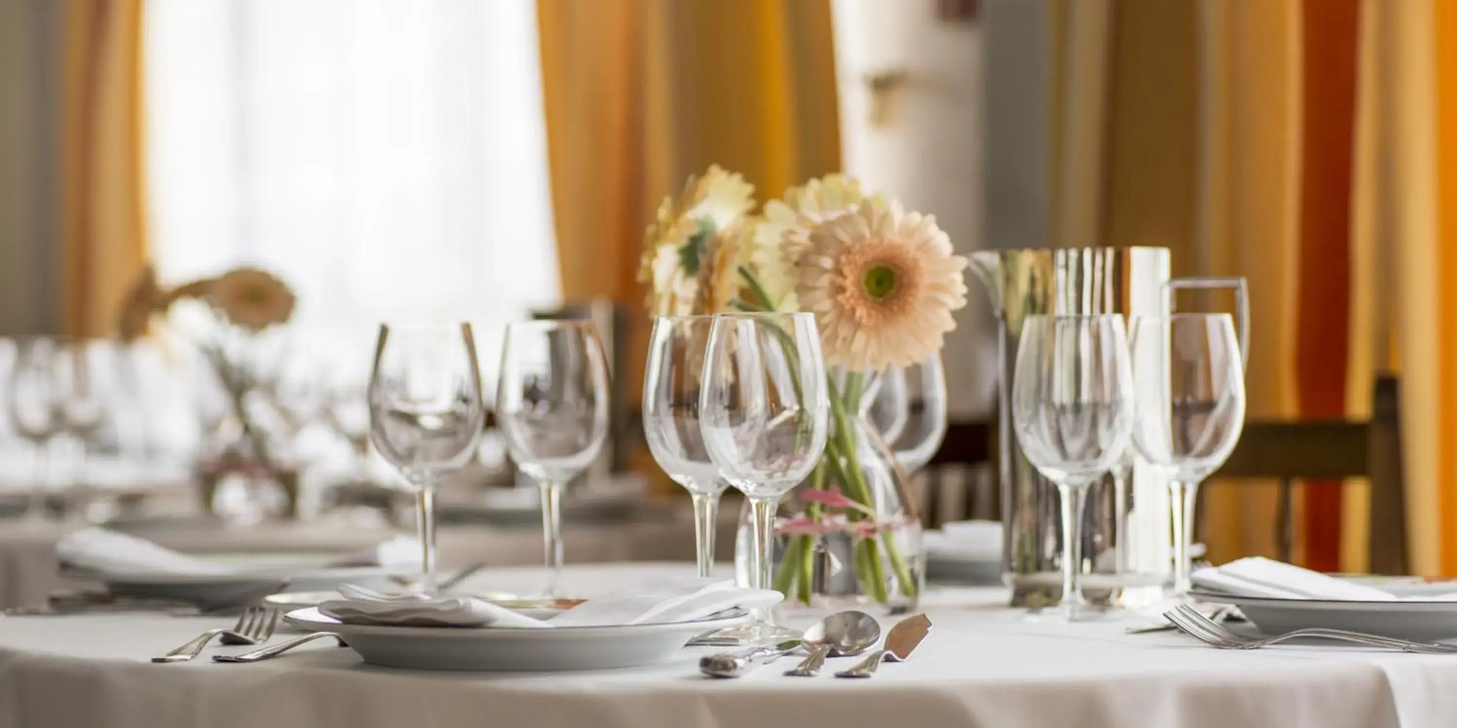 Restaurant/places to eat in Nuevo Astur Spa Restaurant/places to eat in Nuevo Astur Spa