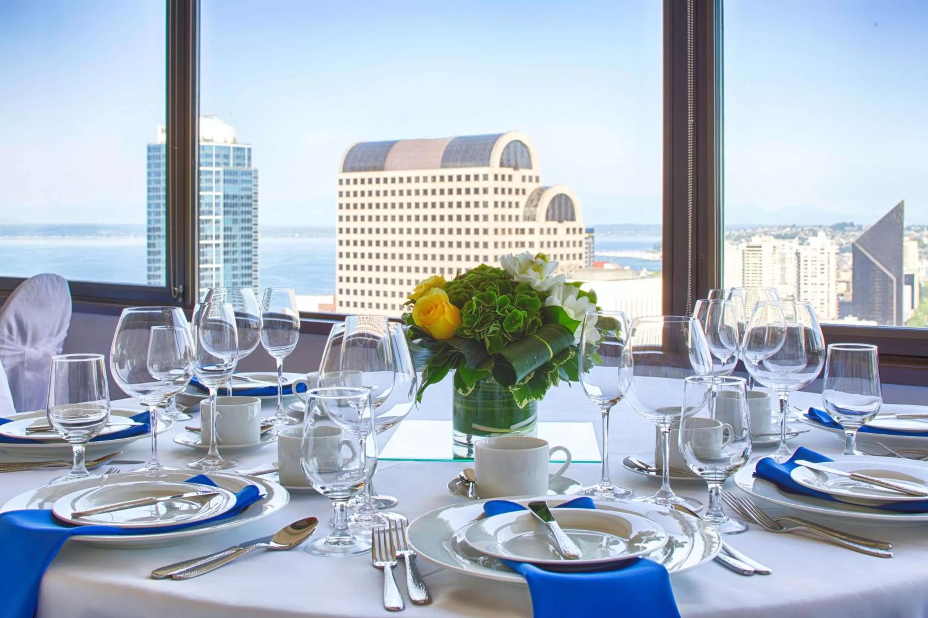 Restaurant/Places to Eat in Hilton Seattle