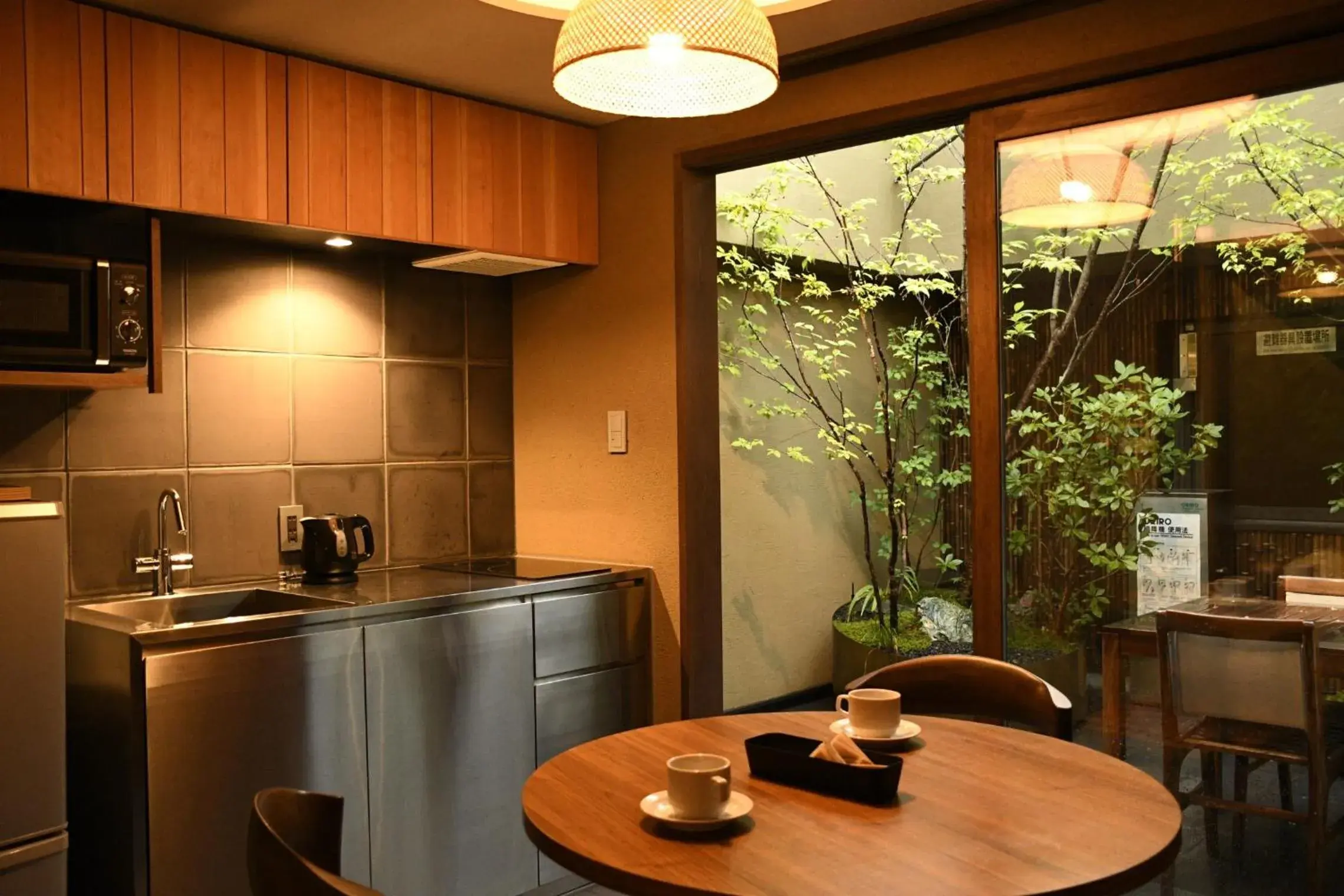 Balcony/Terrace, Kitchen/Kitchenette in Gozan Hotel & Serviced Apartment Higashiyama Sanjo