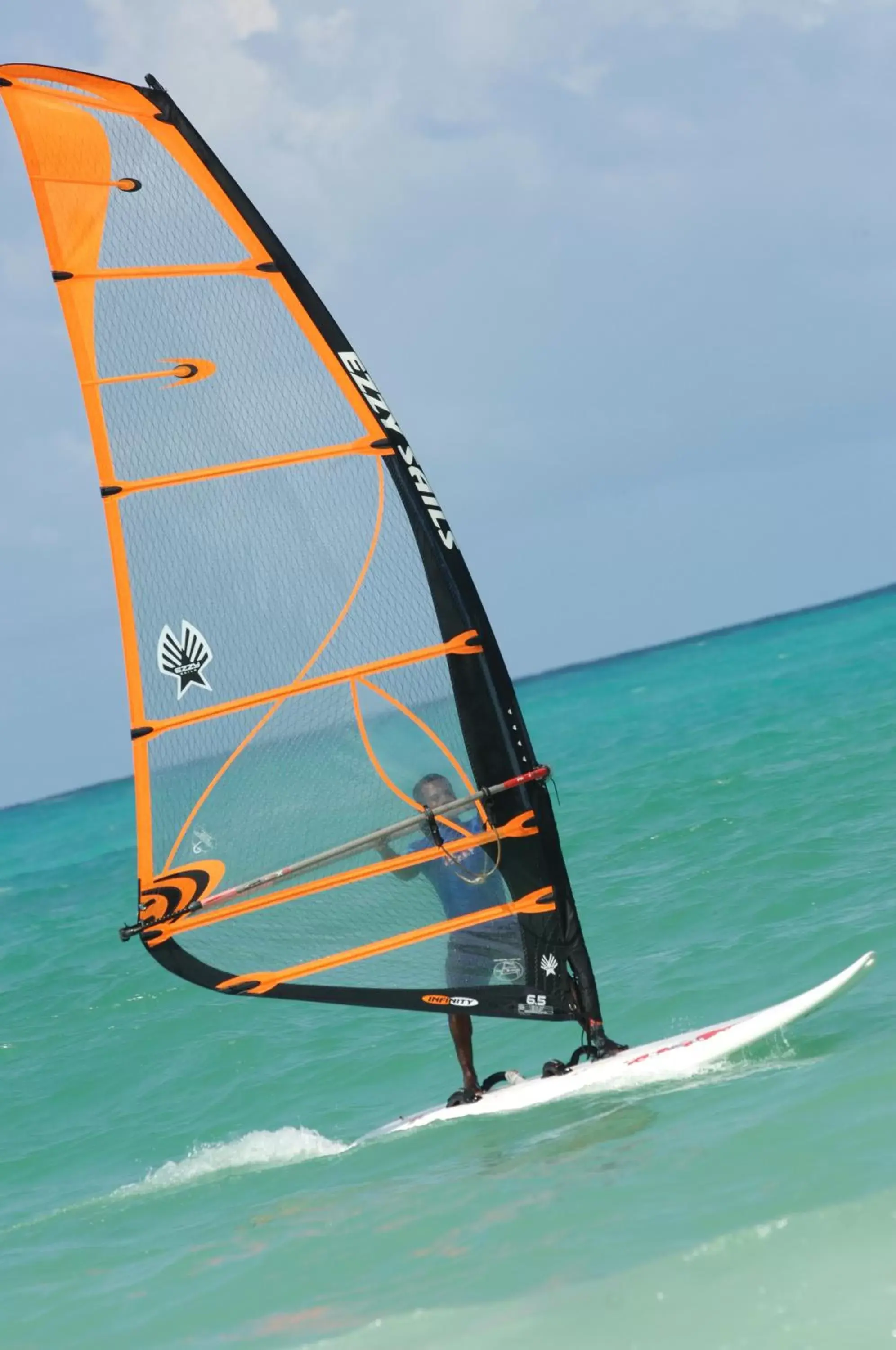 Windsurfing in Sultan Sands Island Resort