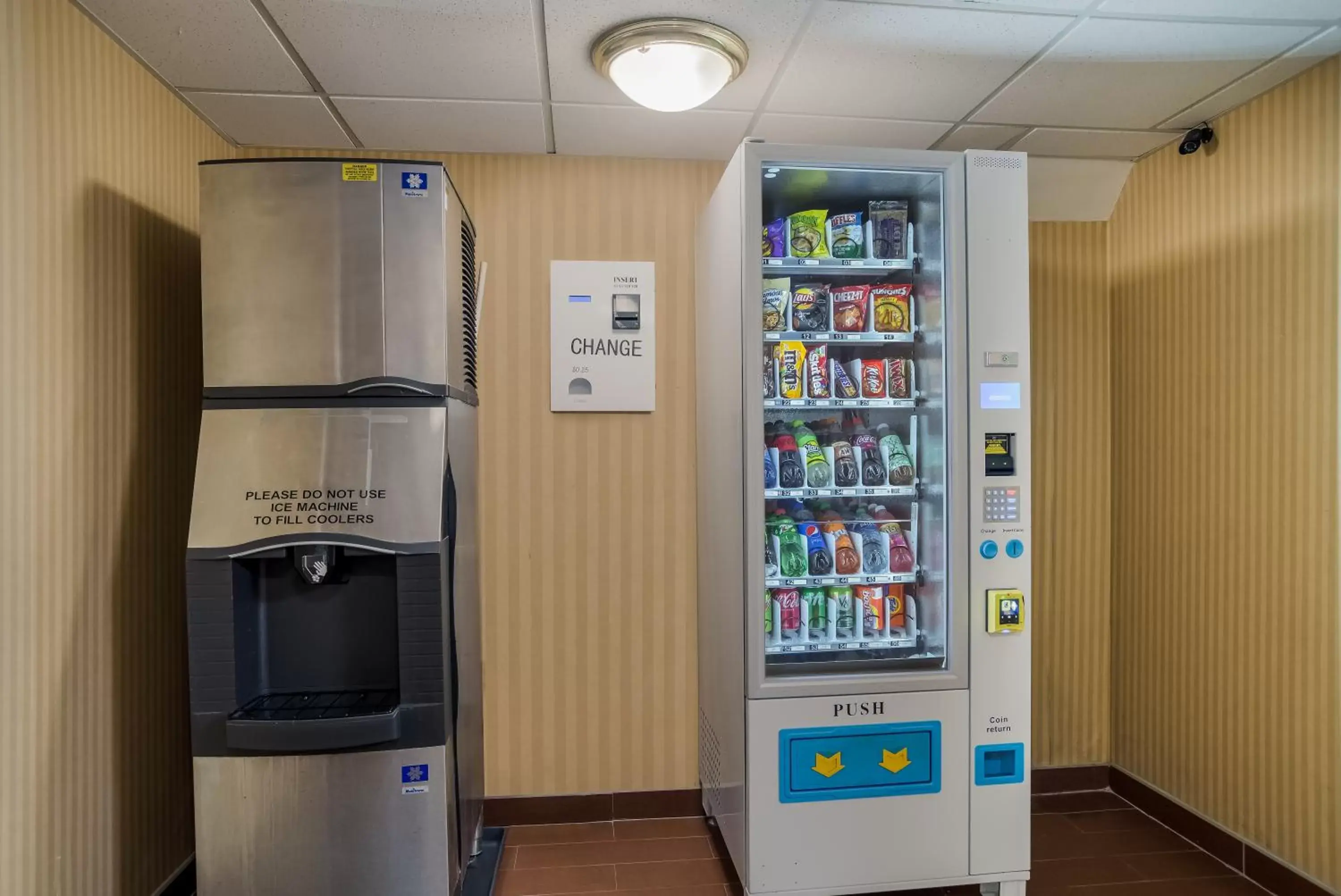 vending machine in Quality Inn & Suites Chambersburg